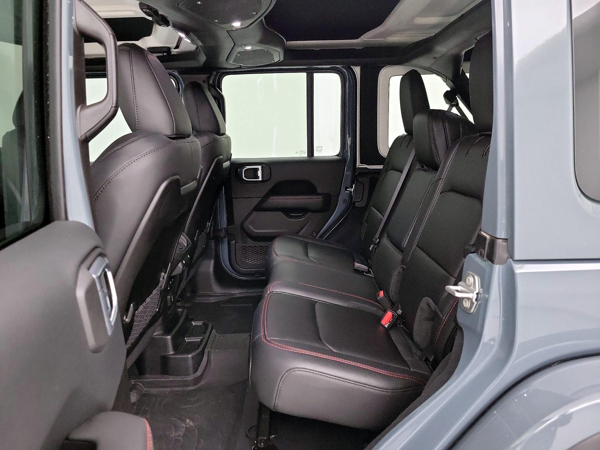 Thumbnail: 2025 Jeep Wrangler - 20