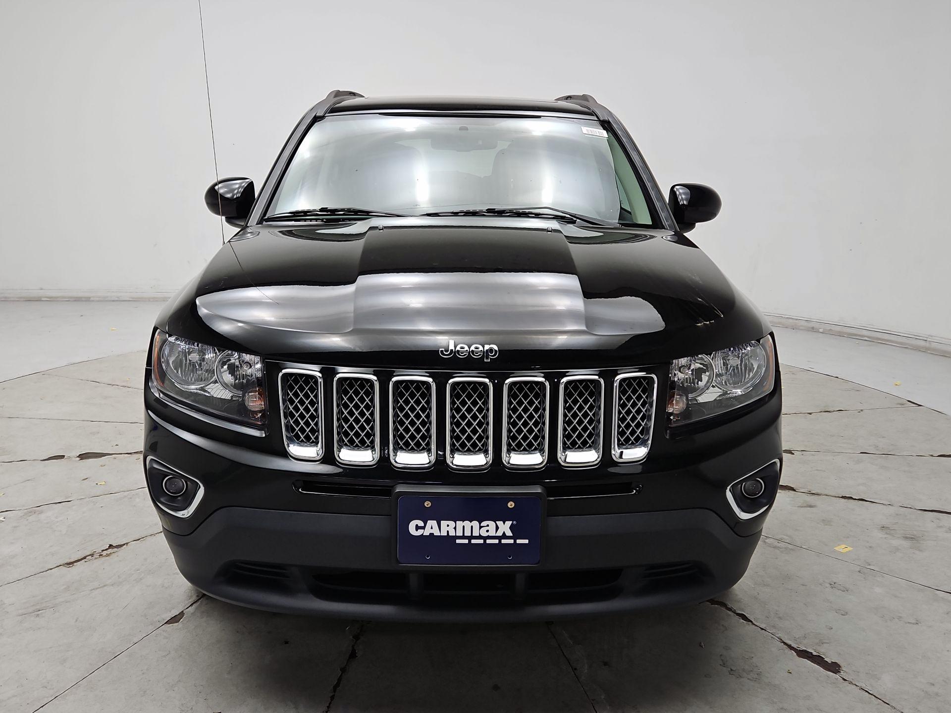 Thumbnail: 2017 Jeep Compass - 2