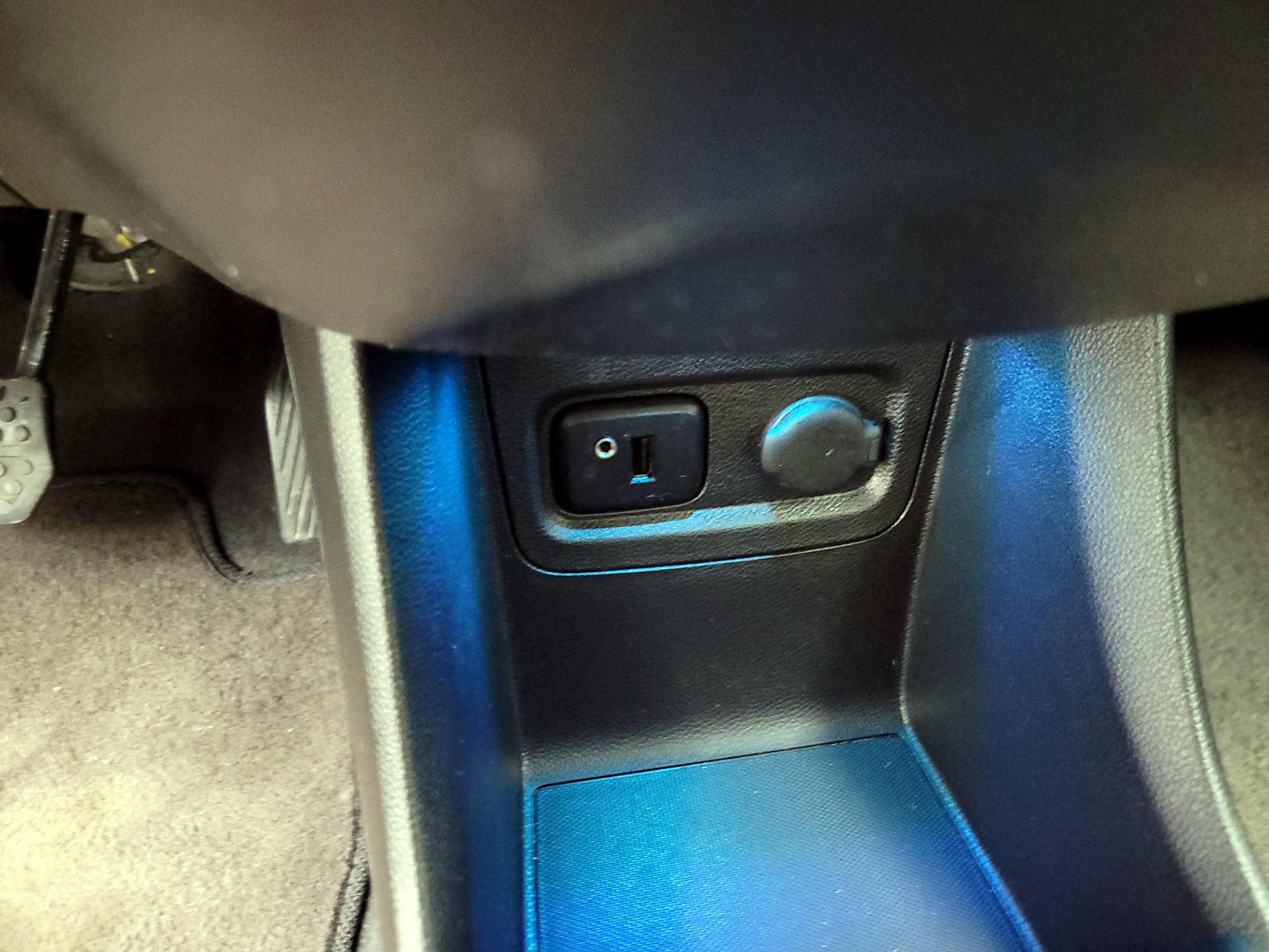 Thumbnail: 2016 Chevrolet Spark - 18