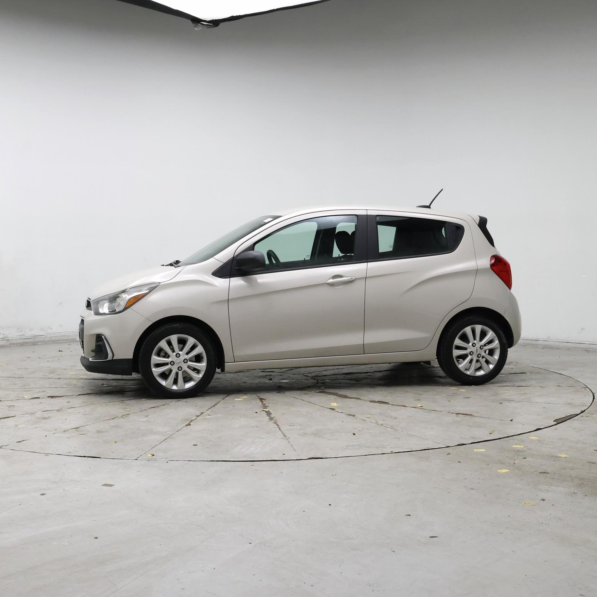 Thumbnail: 2016 Chevrolet Spark - 3