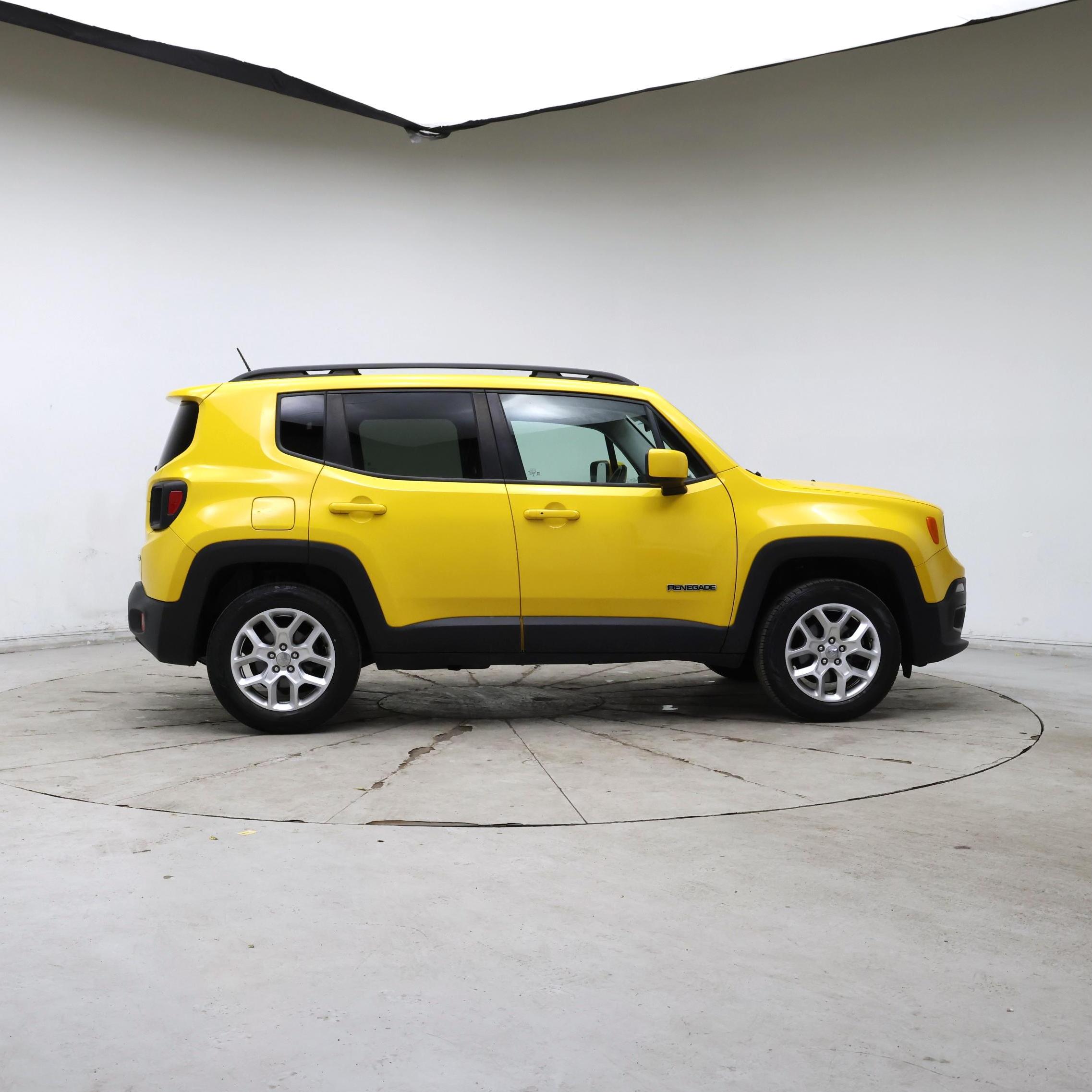 Thumbnail: 2017 Jeep Renegade - 7