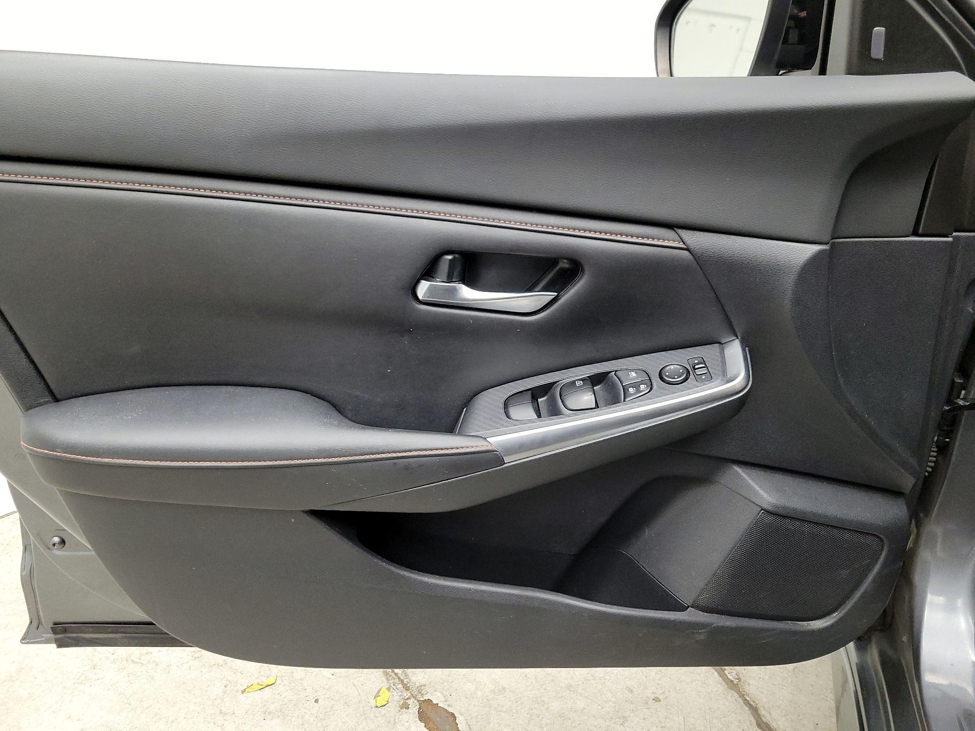 Thumbnail: 2020 Nissan Sentra - 12