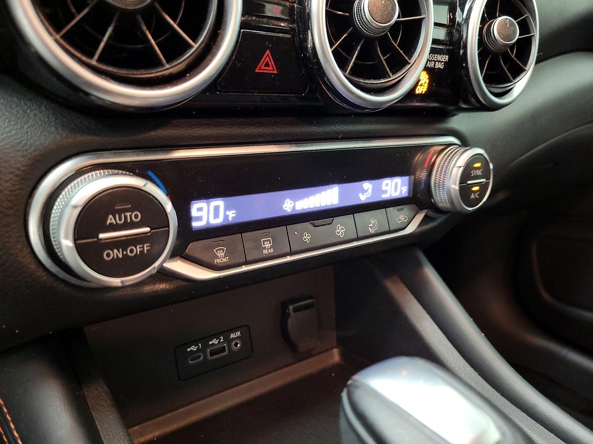 Thumbnail: 2020 Nissan Sentra - 16