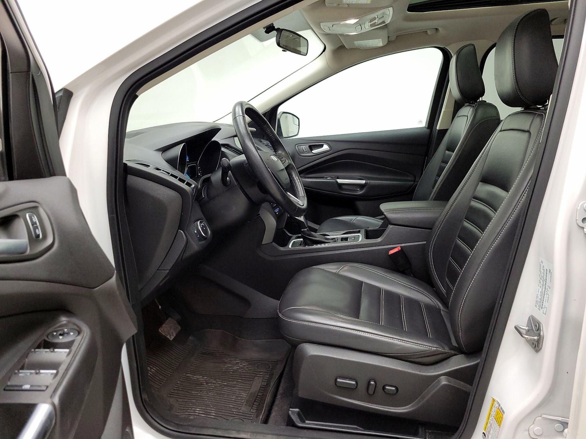 Thumbnail: 2019 Ford Escape - 11