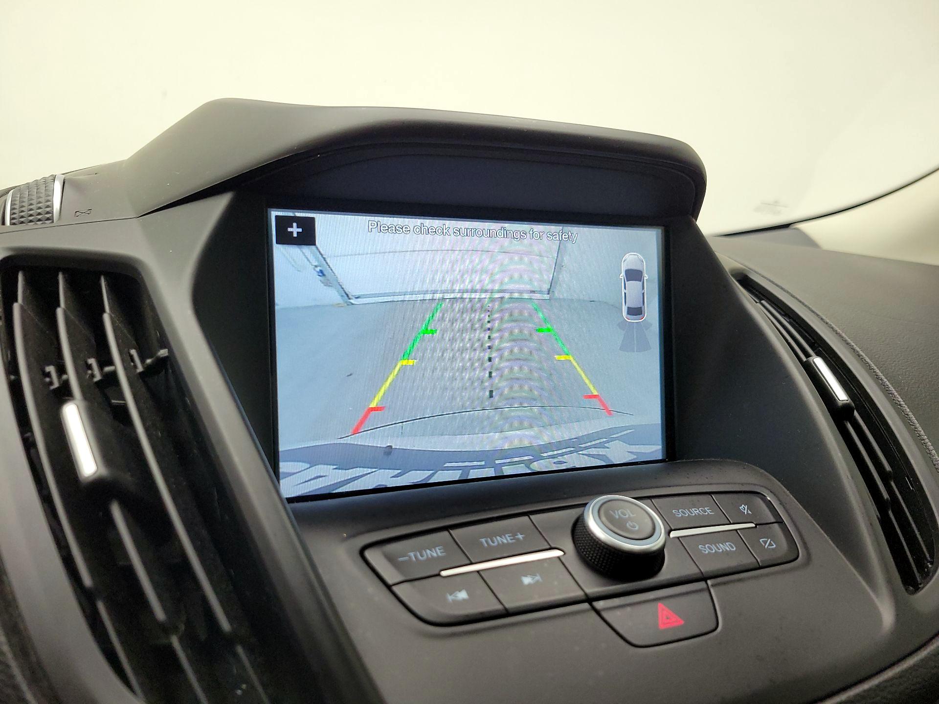 Thumbnail: 2019 Ford Escape - 14