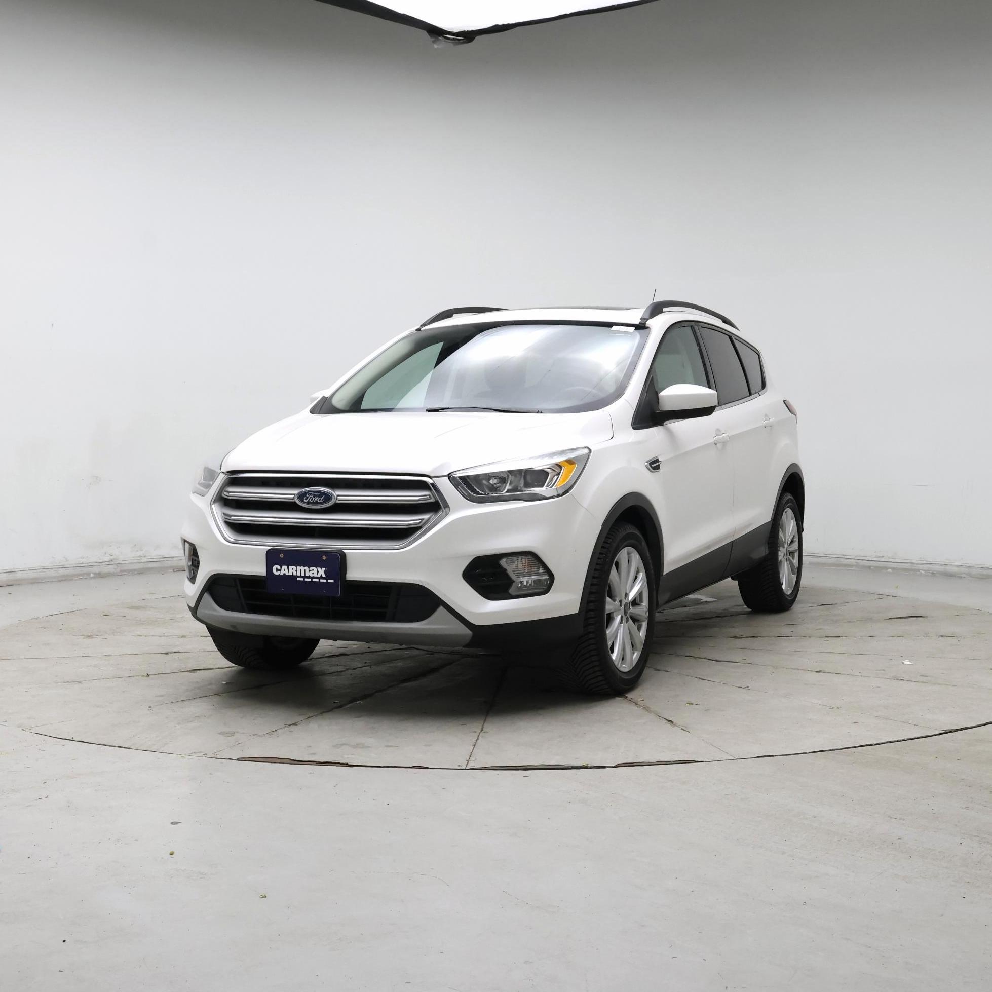 Thumbnail: 2019 Ford Escape - 4