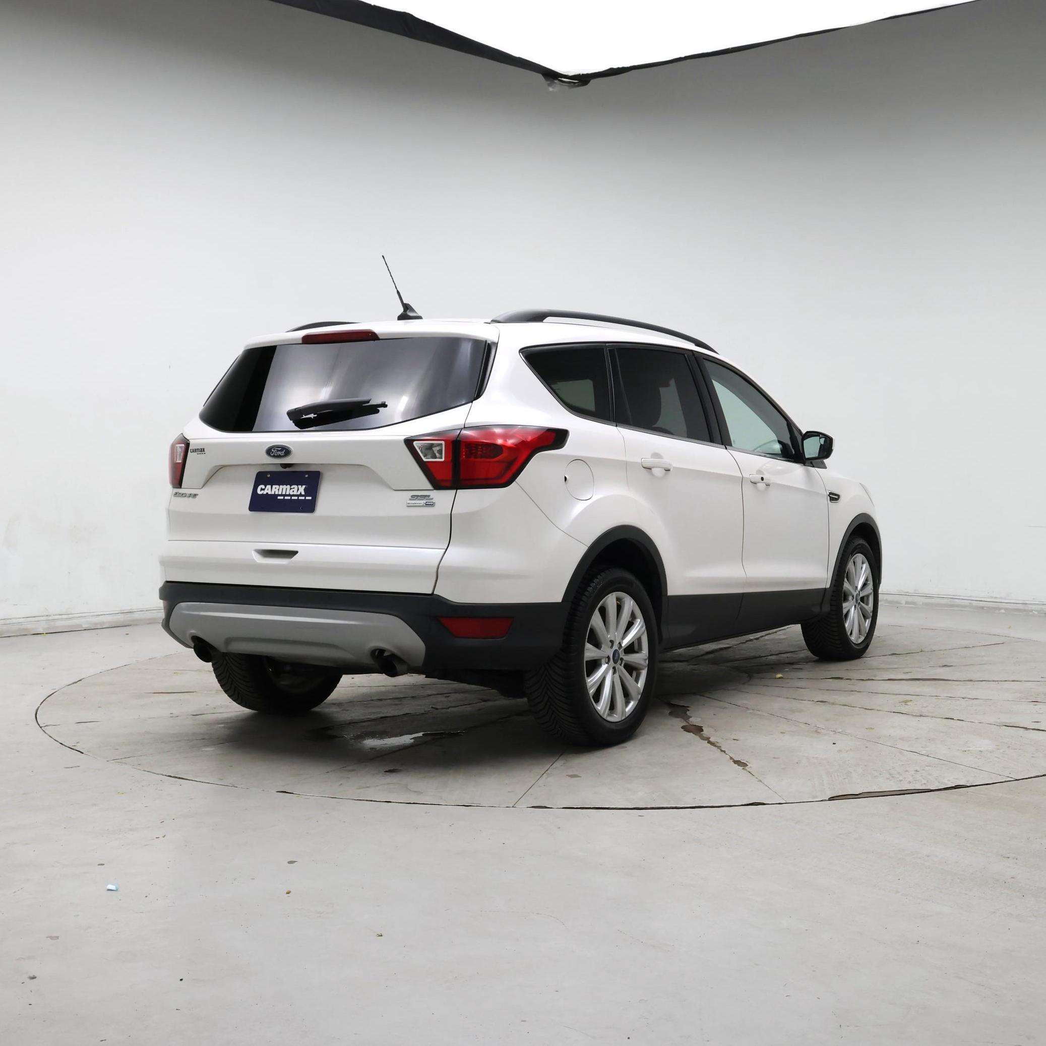 Thumbnail: 2019 Ford Escape - 8