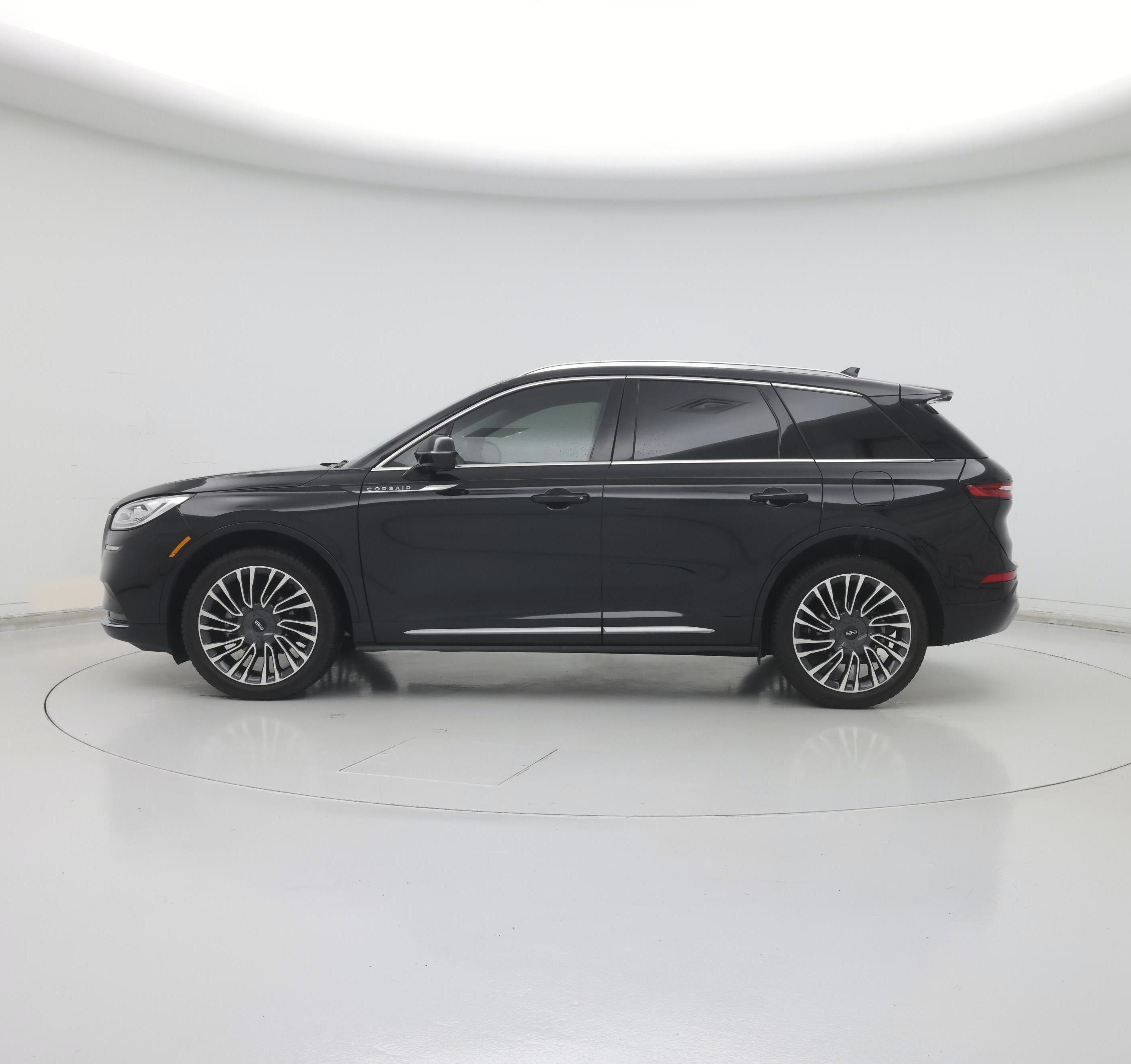 Thumbnail: 2020 Lincoln Corsair - 3