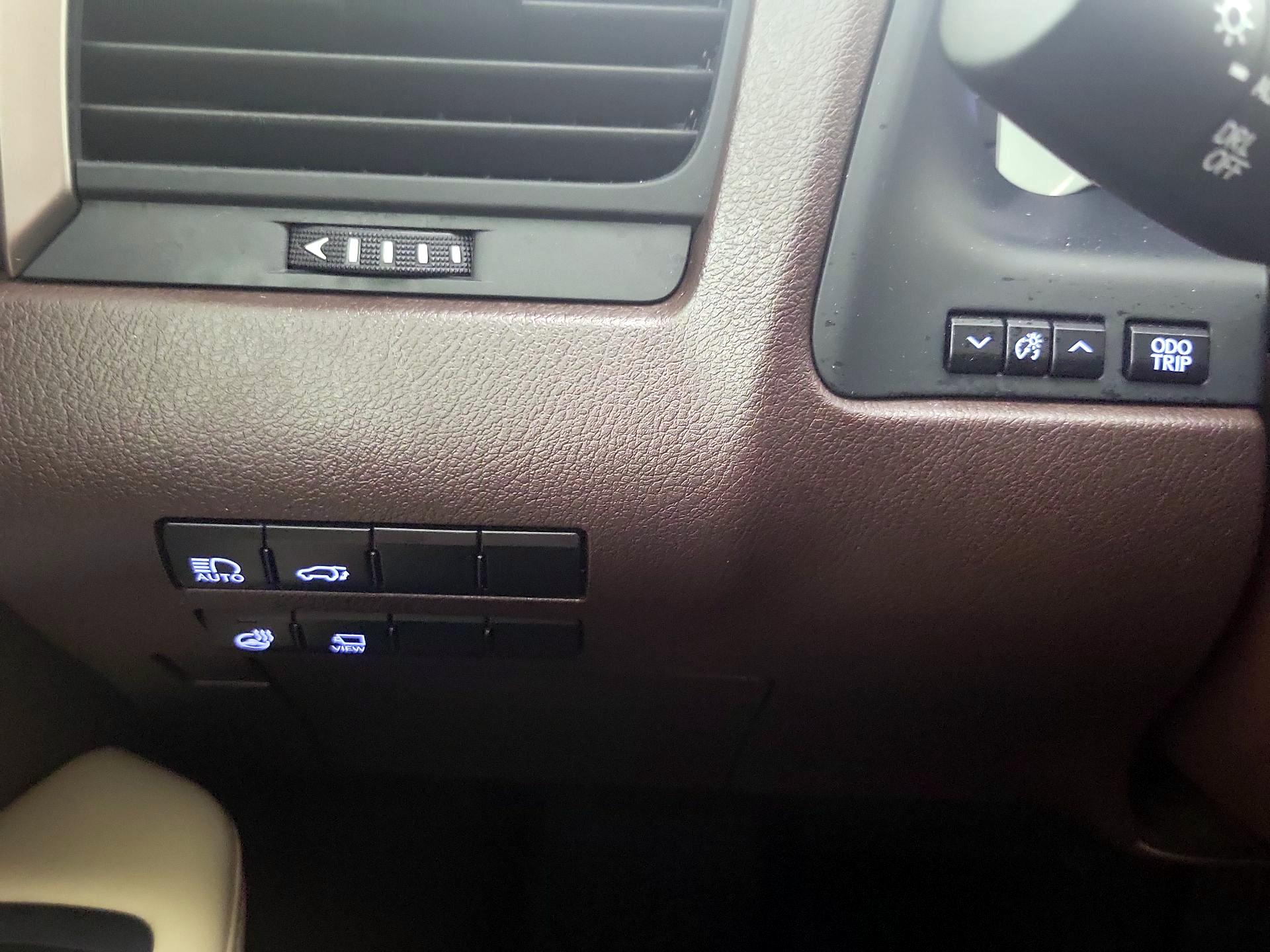 Thumbnail: 2020 Lexus RX - 13