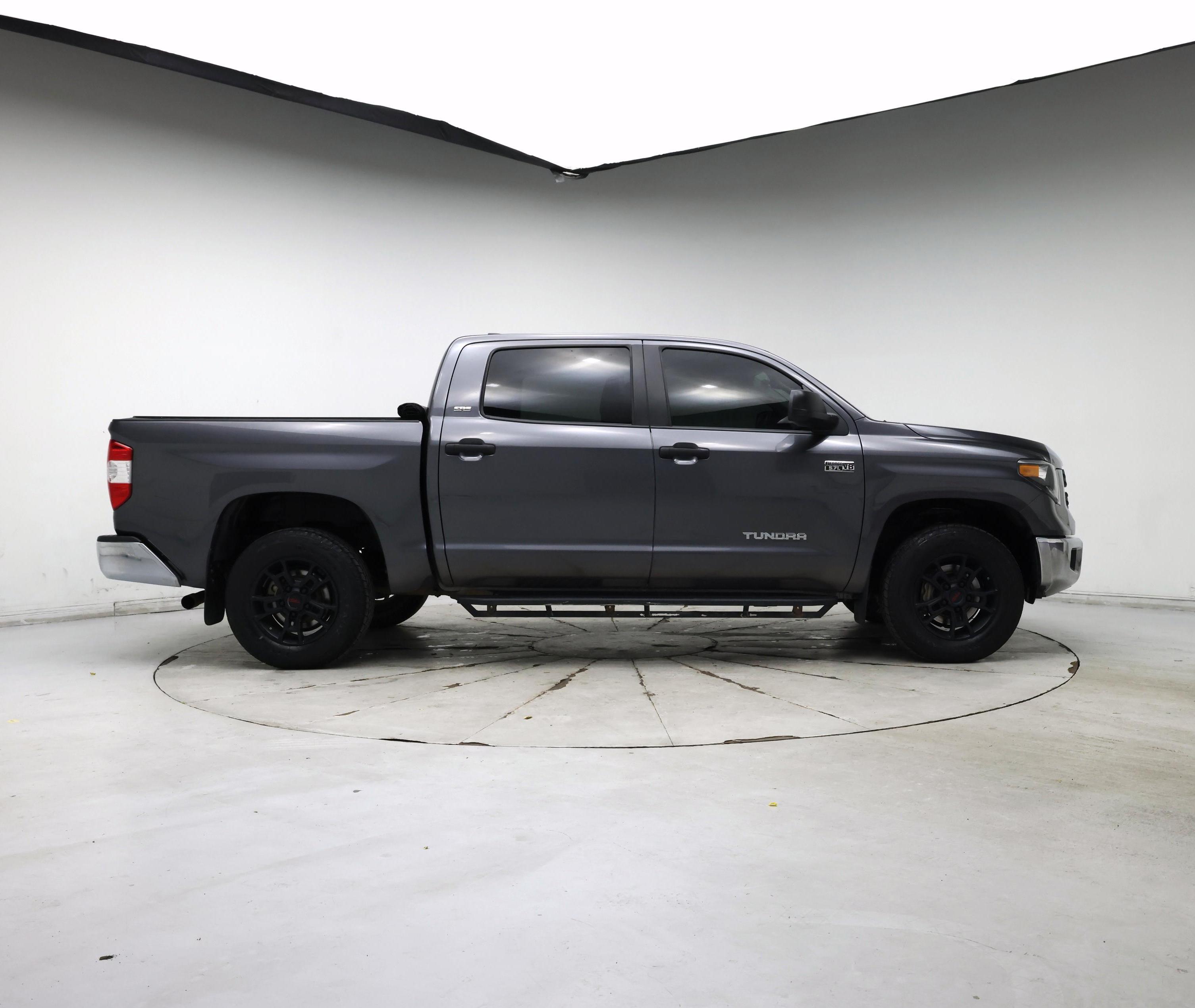 Thumbnail: 2021 Toyota Tundra - 7