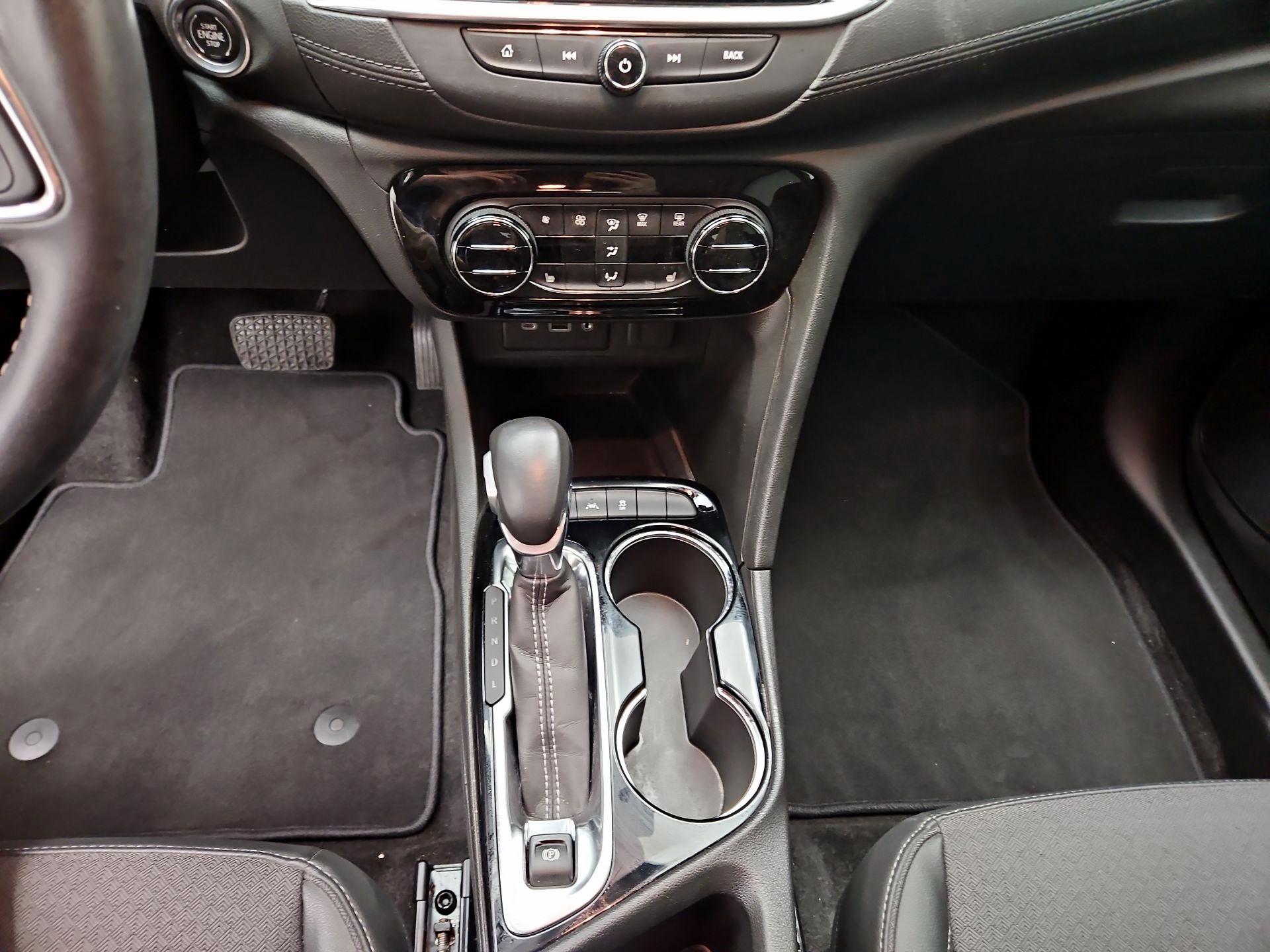 Thumbnail: 2020 Buick Encore GX - 18