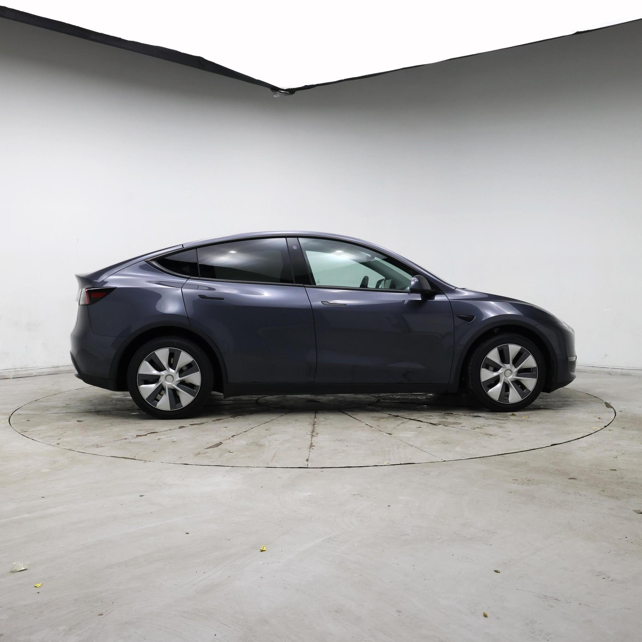 Thumbnail: 2022 Tesla Model Y - 7