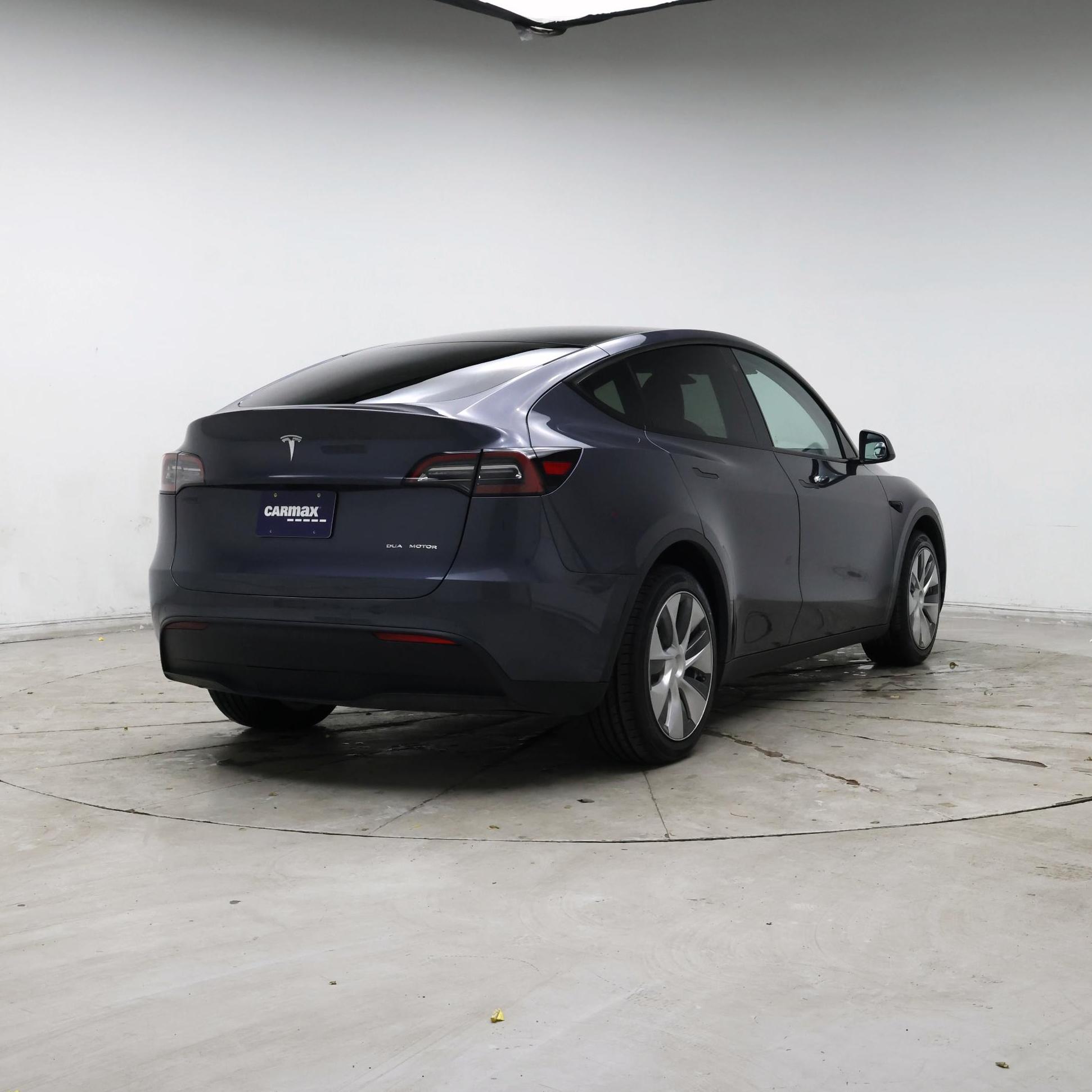 Thumbnail: 2022 Tesla Model Y - 8
