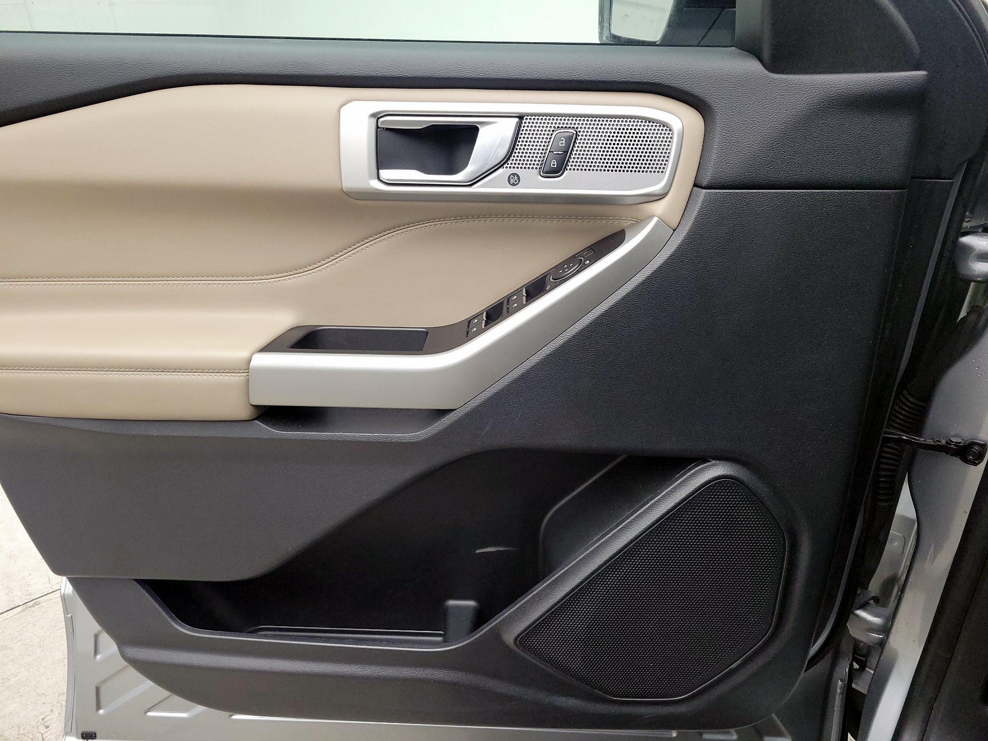 Thumbnail: 2022 Ford Explorer - 12