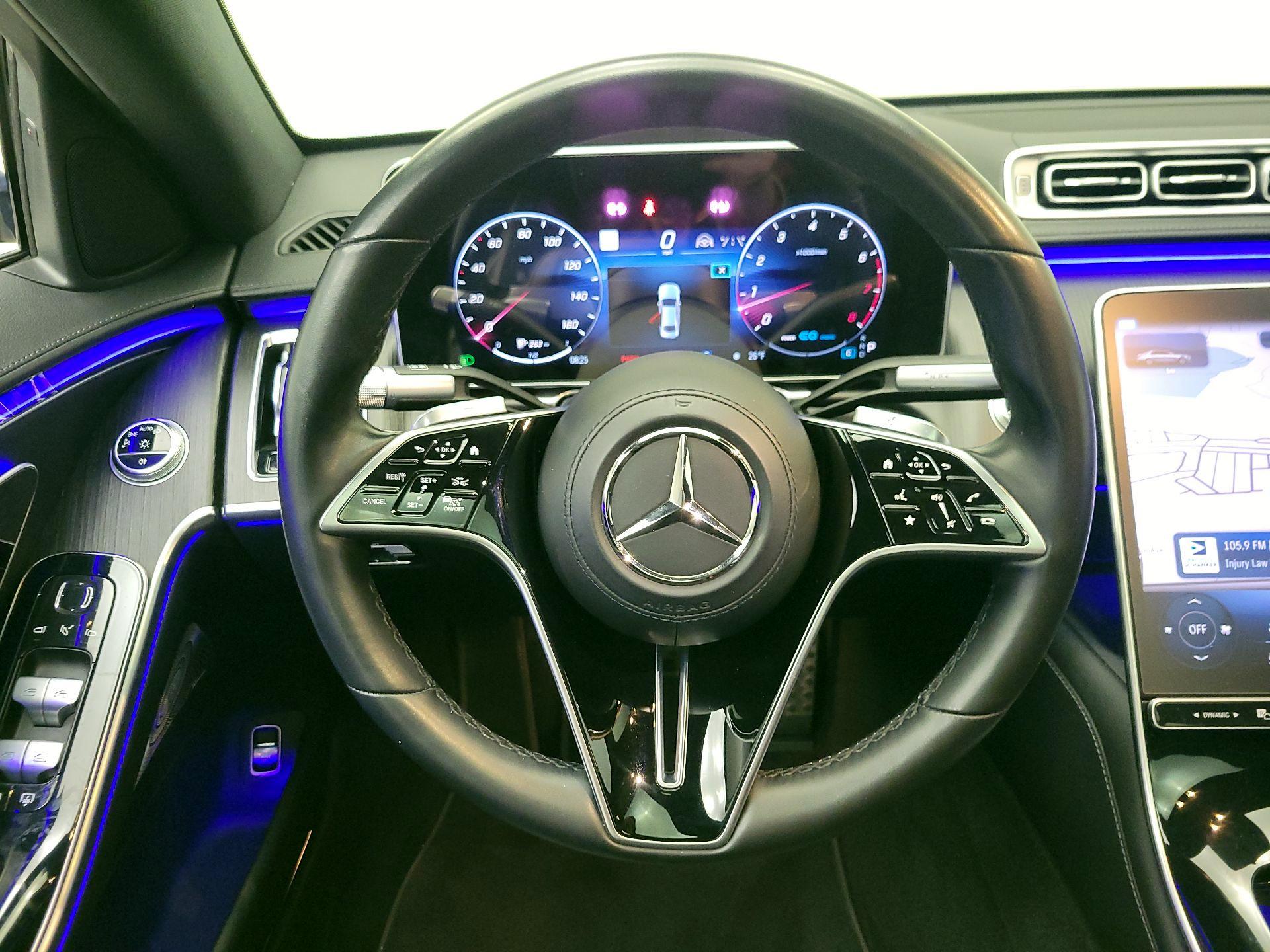 Thumbnail: 2022 Mercedes-Benz S-Class - 10