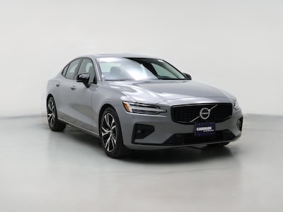 2024 Volvo S60 B5 Core Dark Theme