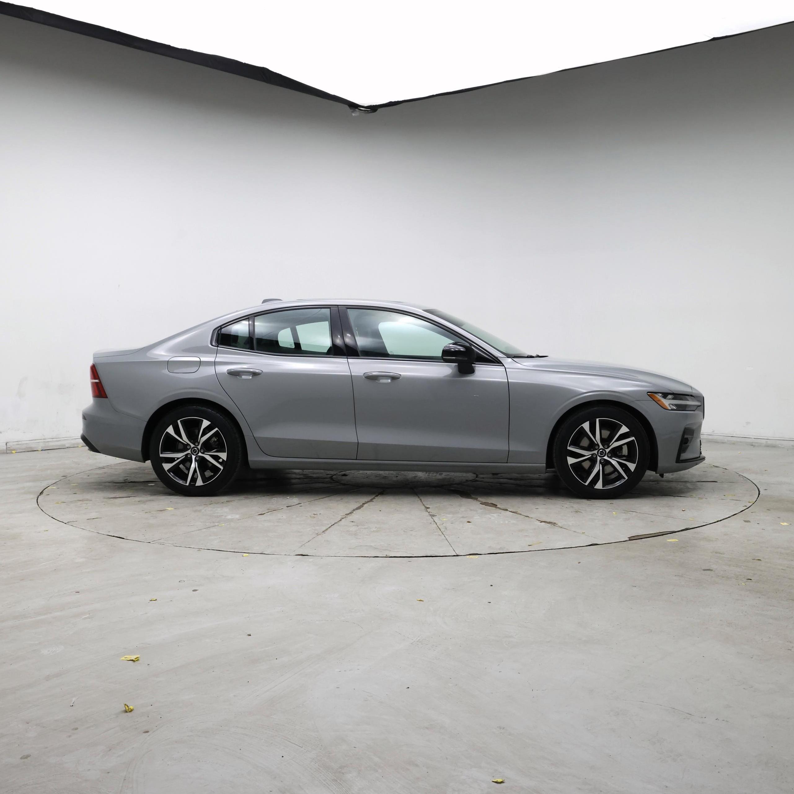 Thumbnail: 2024 Volvo S60 - 7