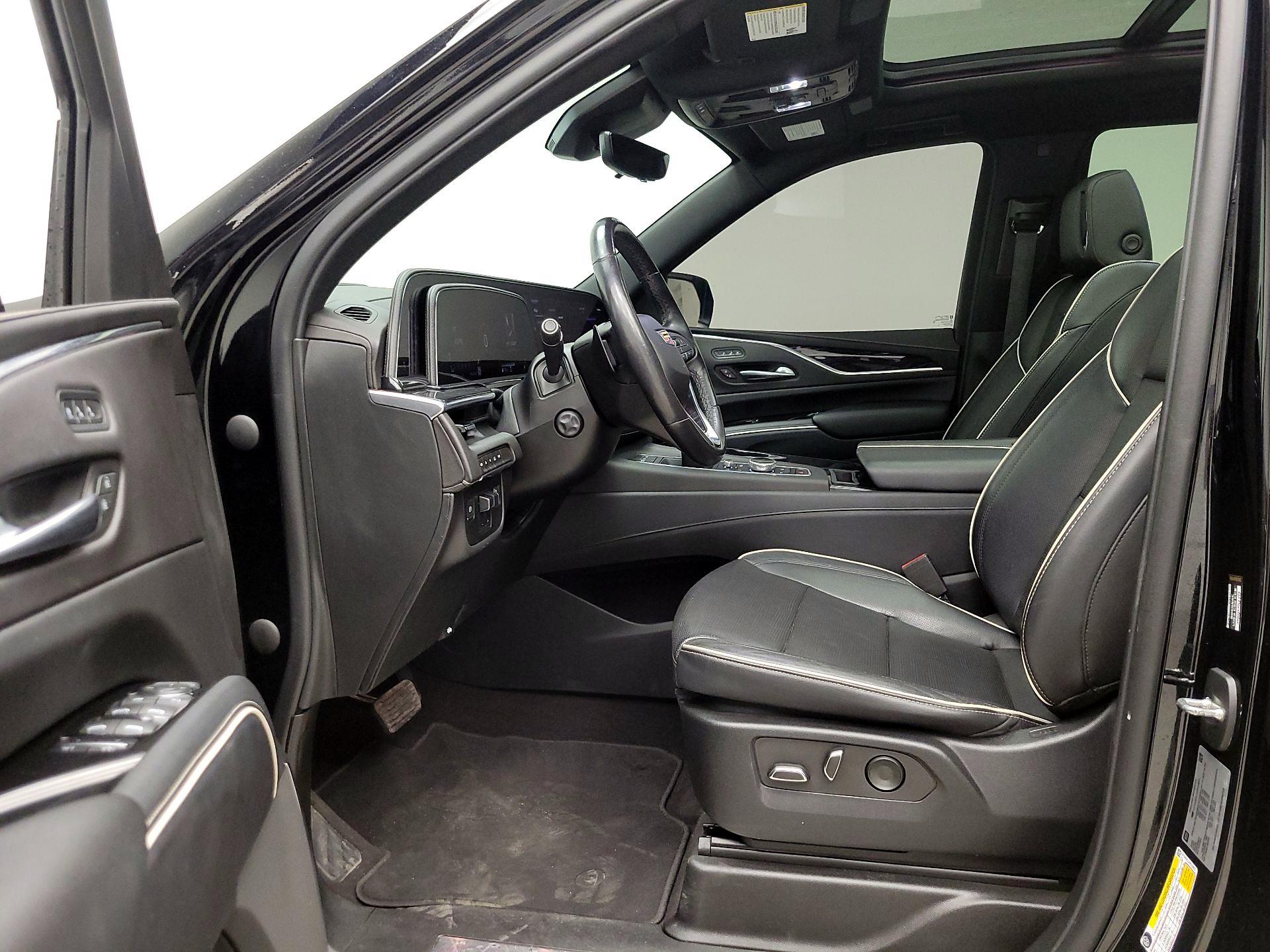 Thumbnail: 2023 Cadillac Escalade - 11
