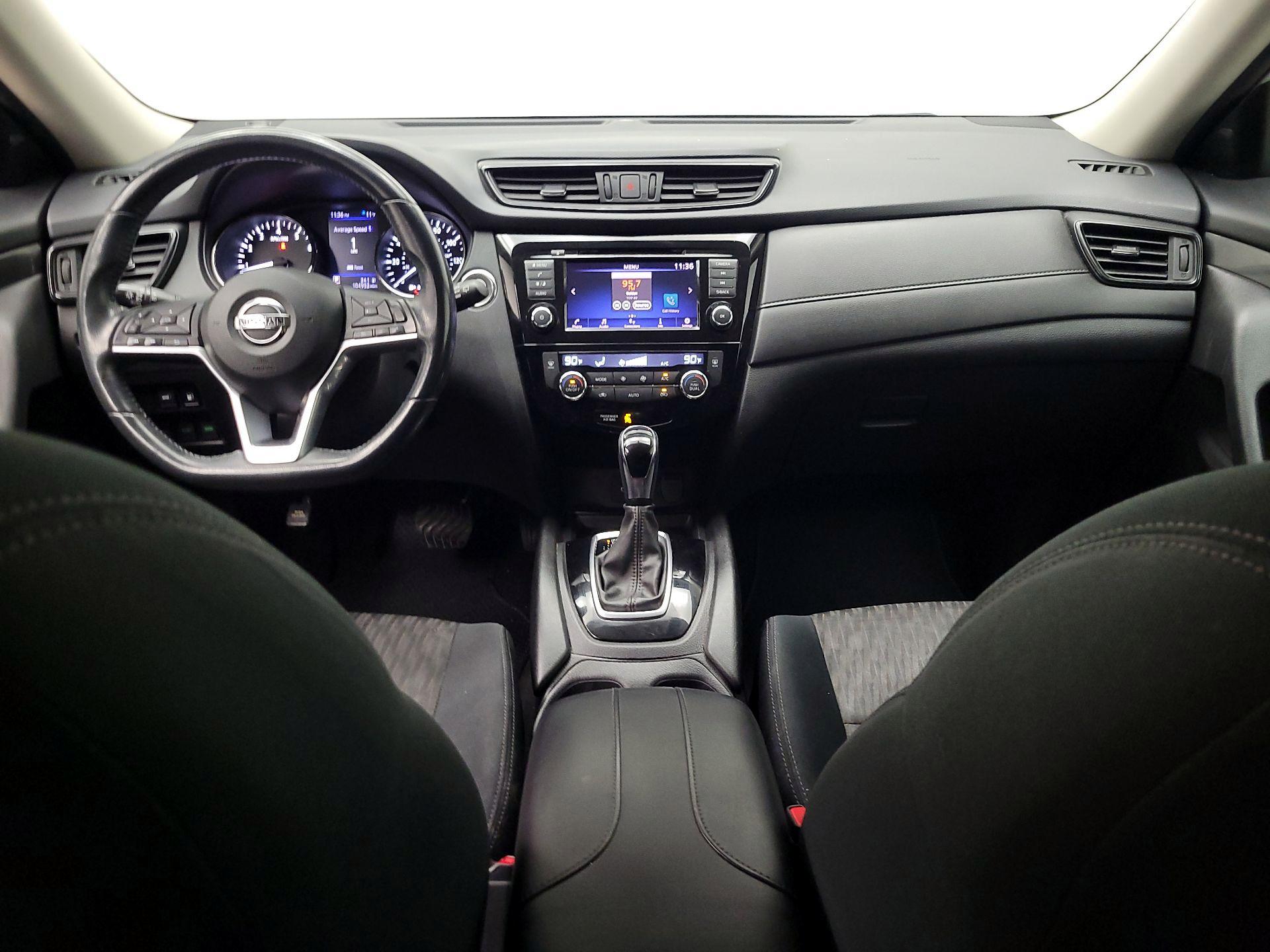 Thumbnail: 2018 Nissan Rogue - 9