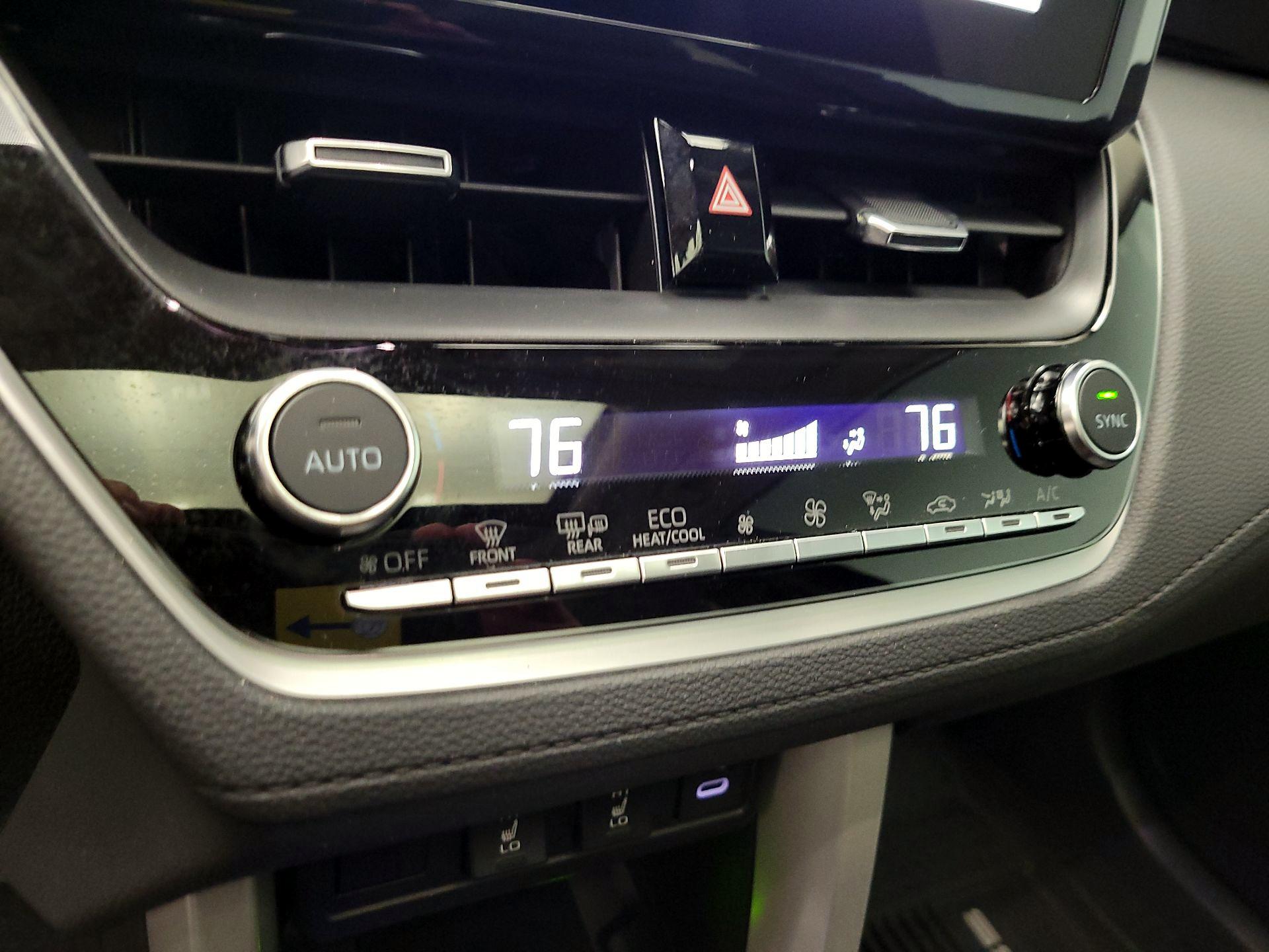 Thumbnail: 2025 Toyota Corolla Cross - 16