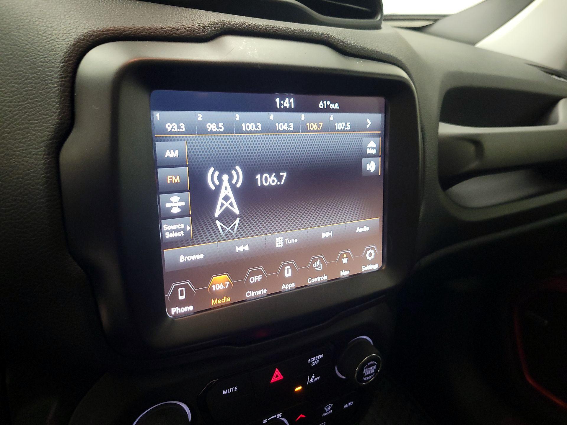 Thumbnail: 2021 Jeep Renegade - 16