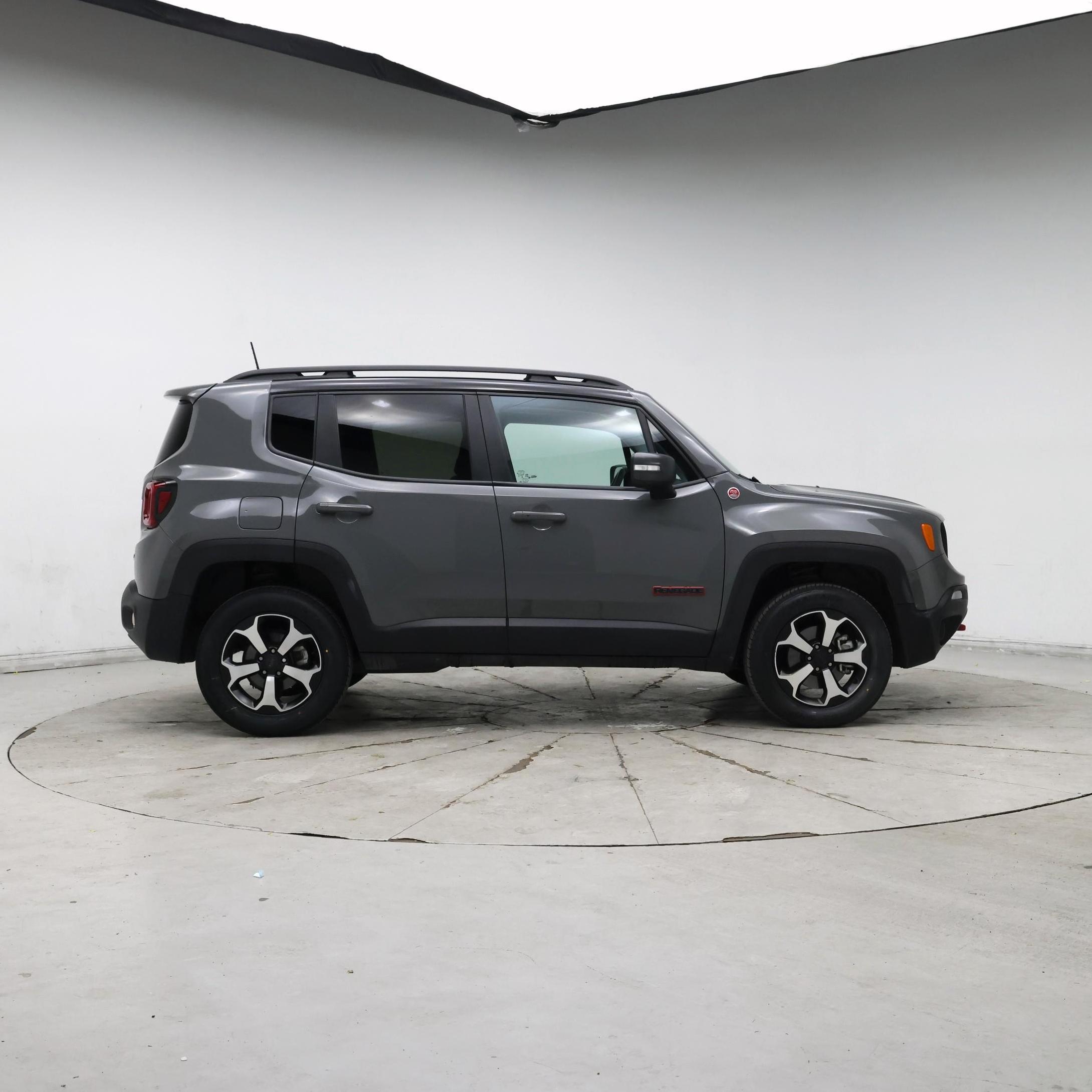 Thumbnail: 2021 Jeep Renegade - 7