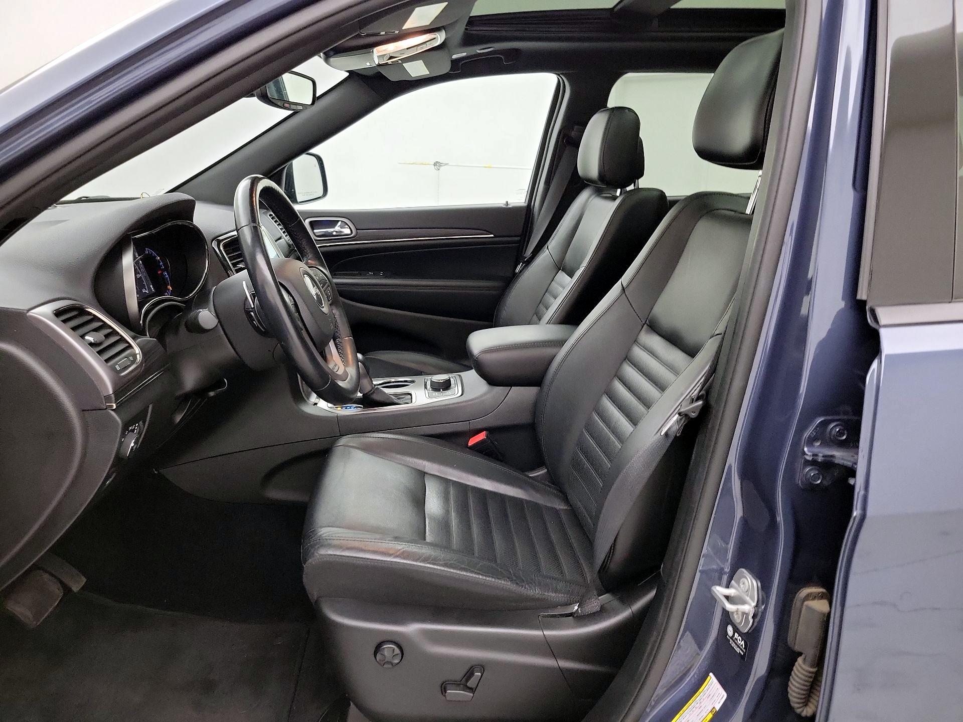 Thumbnail: 2021 Jeep Grand Cherokee - 11