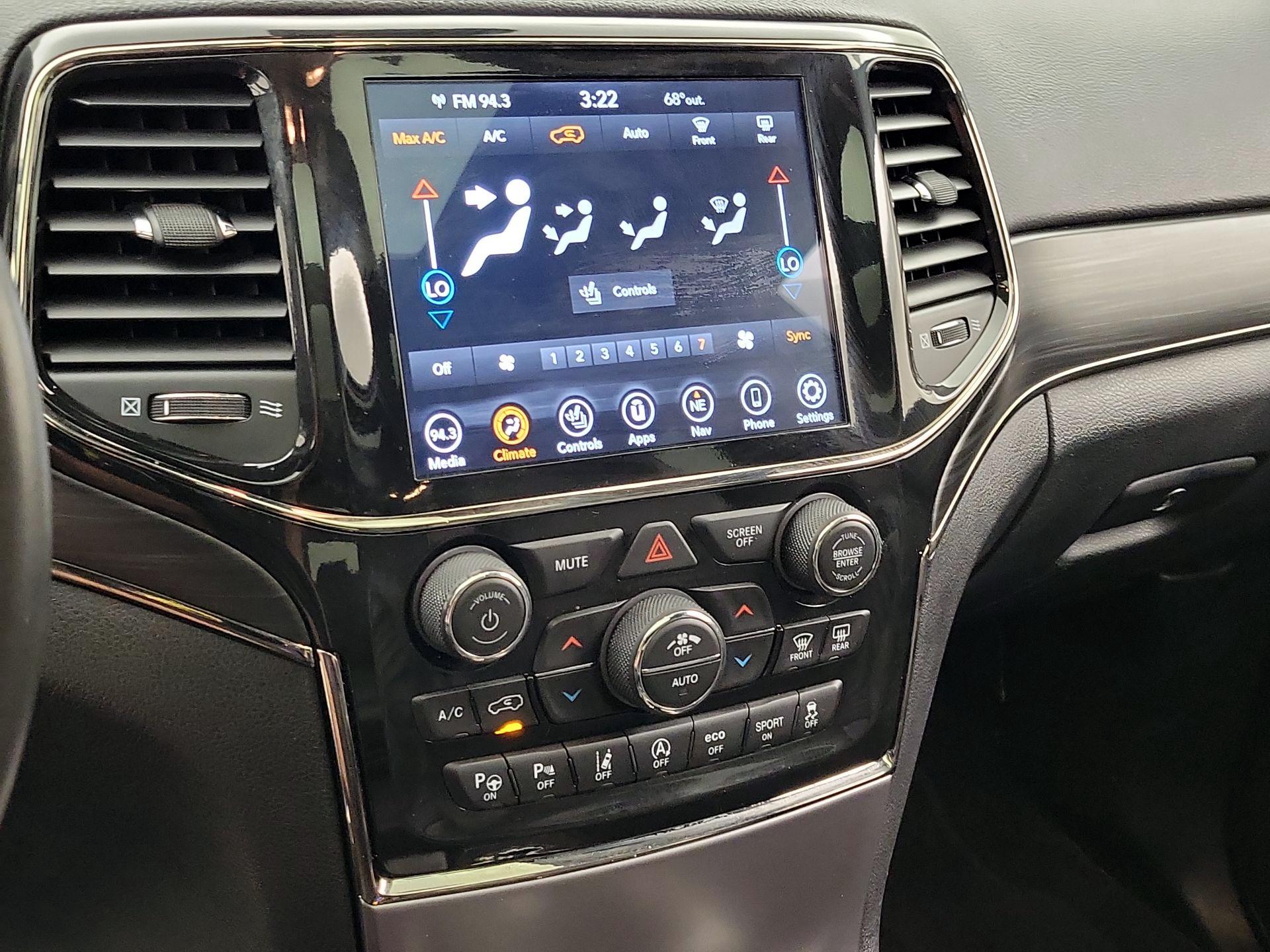 Thumbnail: 2021 Jeep Grand Cherokee - 17