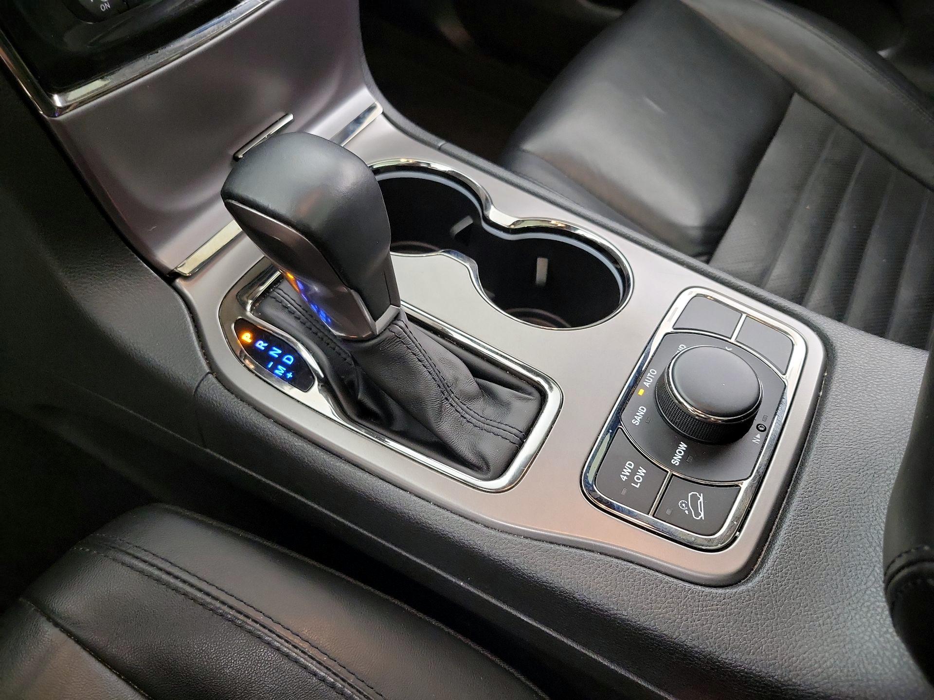 Thumbnail: 2021 Jeep Grand Cherokee - 18