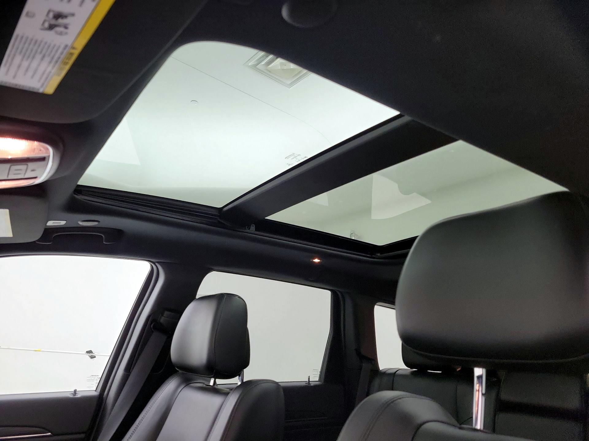 Thumbnail: 2021 Jeep Grand Cherokee - 20