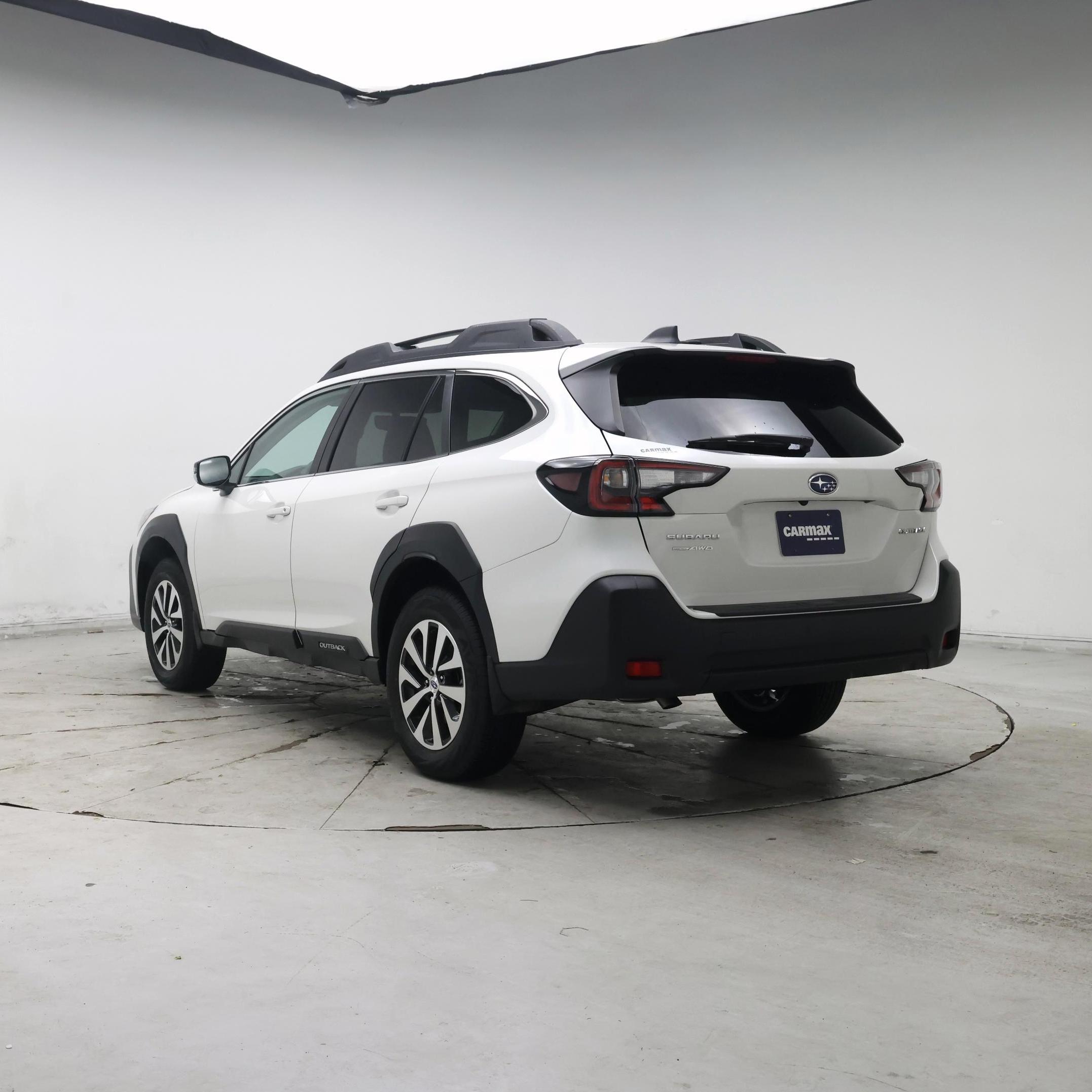 Thumbnail: 2025 Subaru Outback - 2