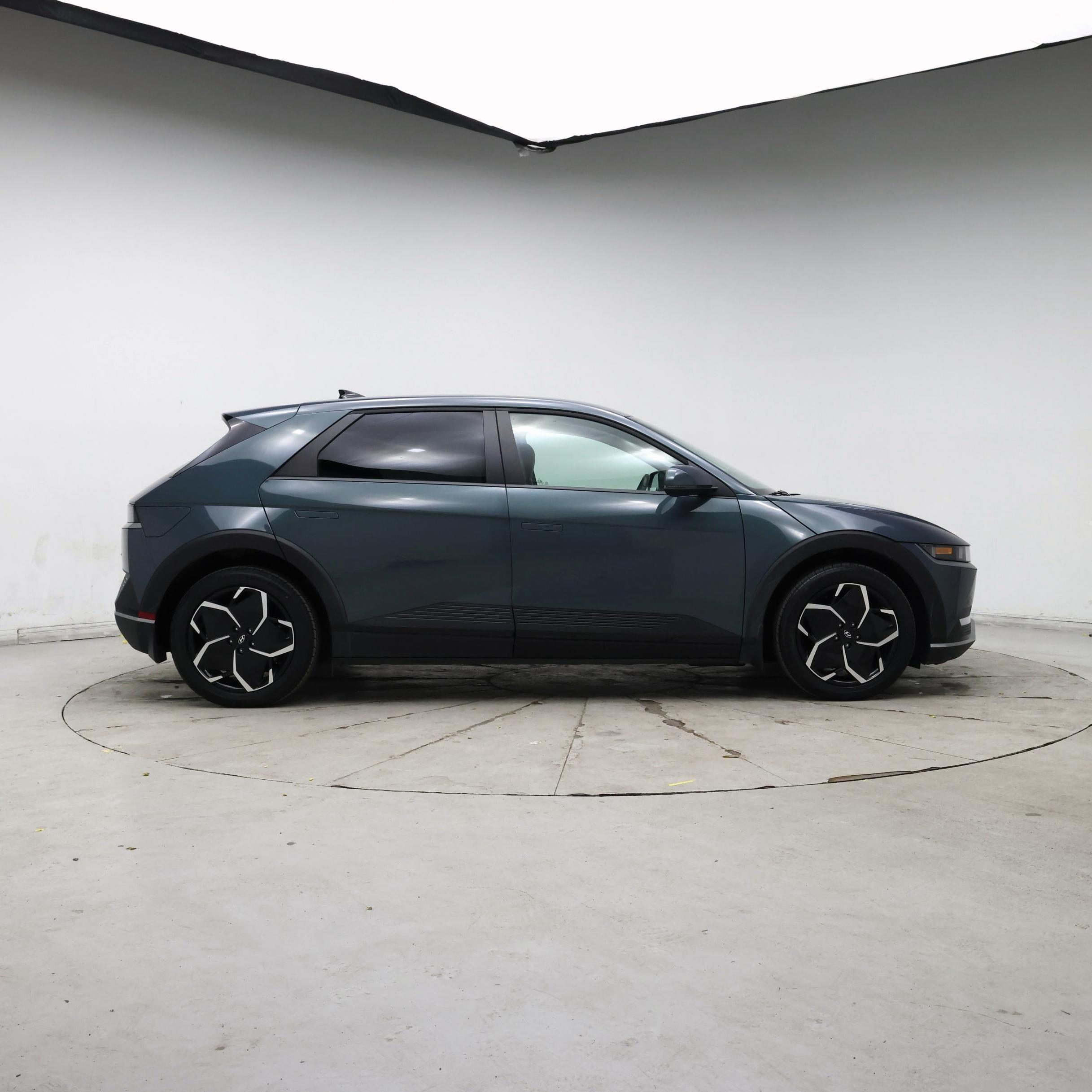 Thumbnail: 2024 Hyundai Ioniq 5 - 7