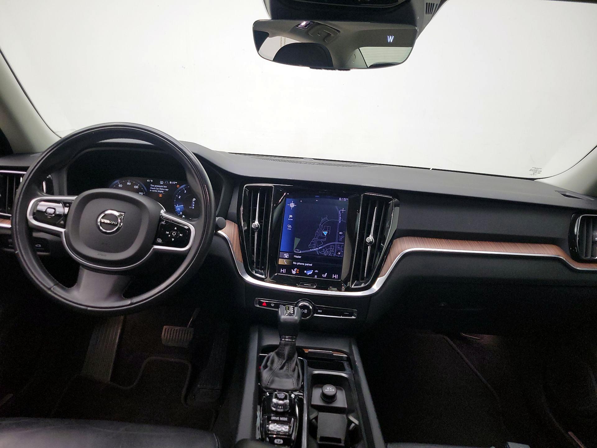 Thumbnail: 2020 Volvo S60 - 9