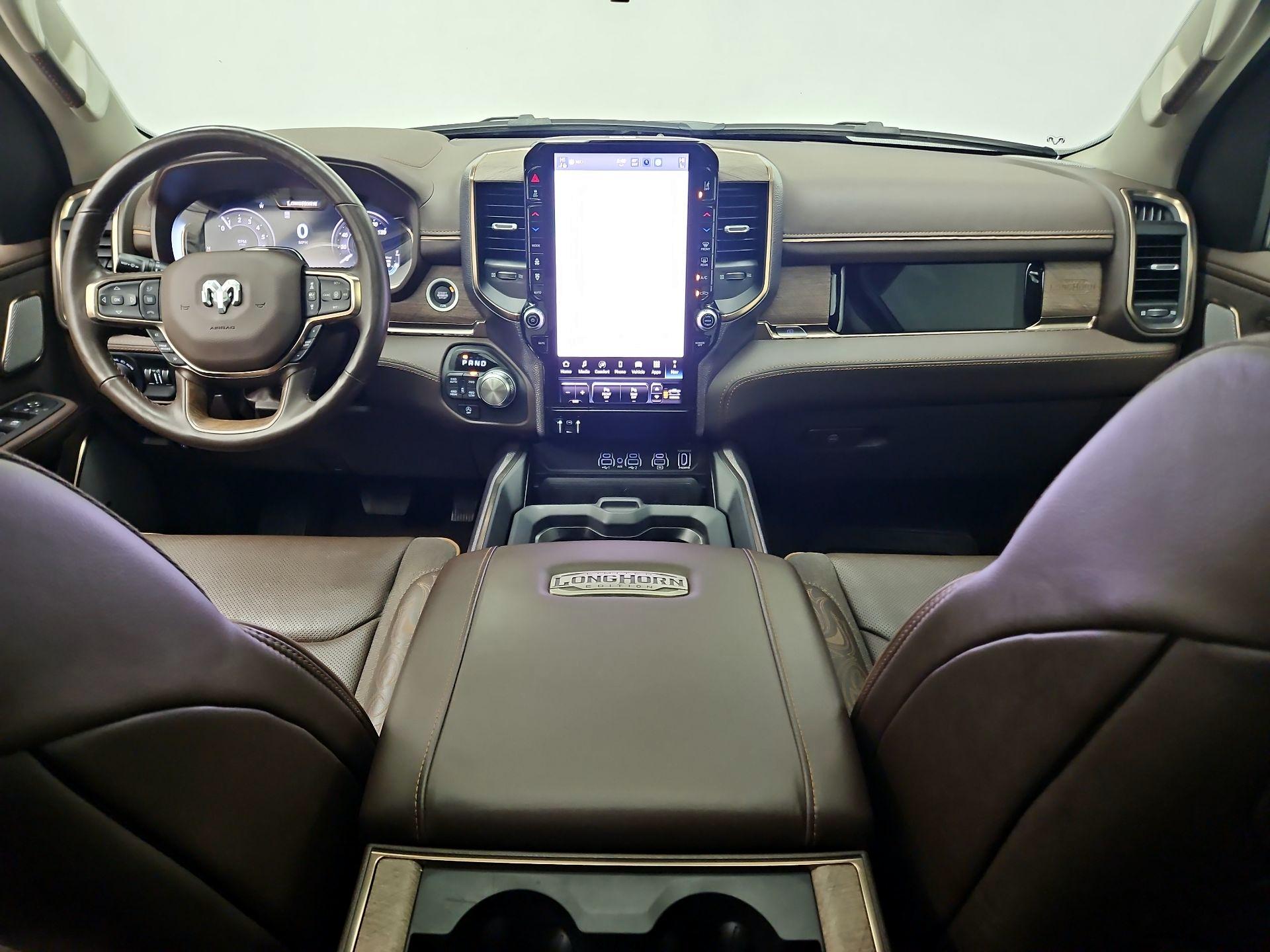 Thumbnail: 2025 RAM 1500 - 9