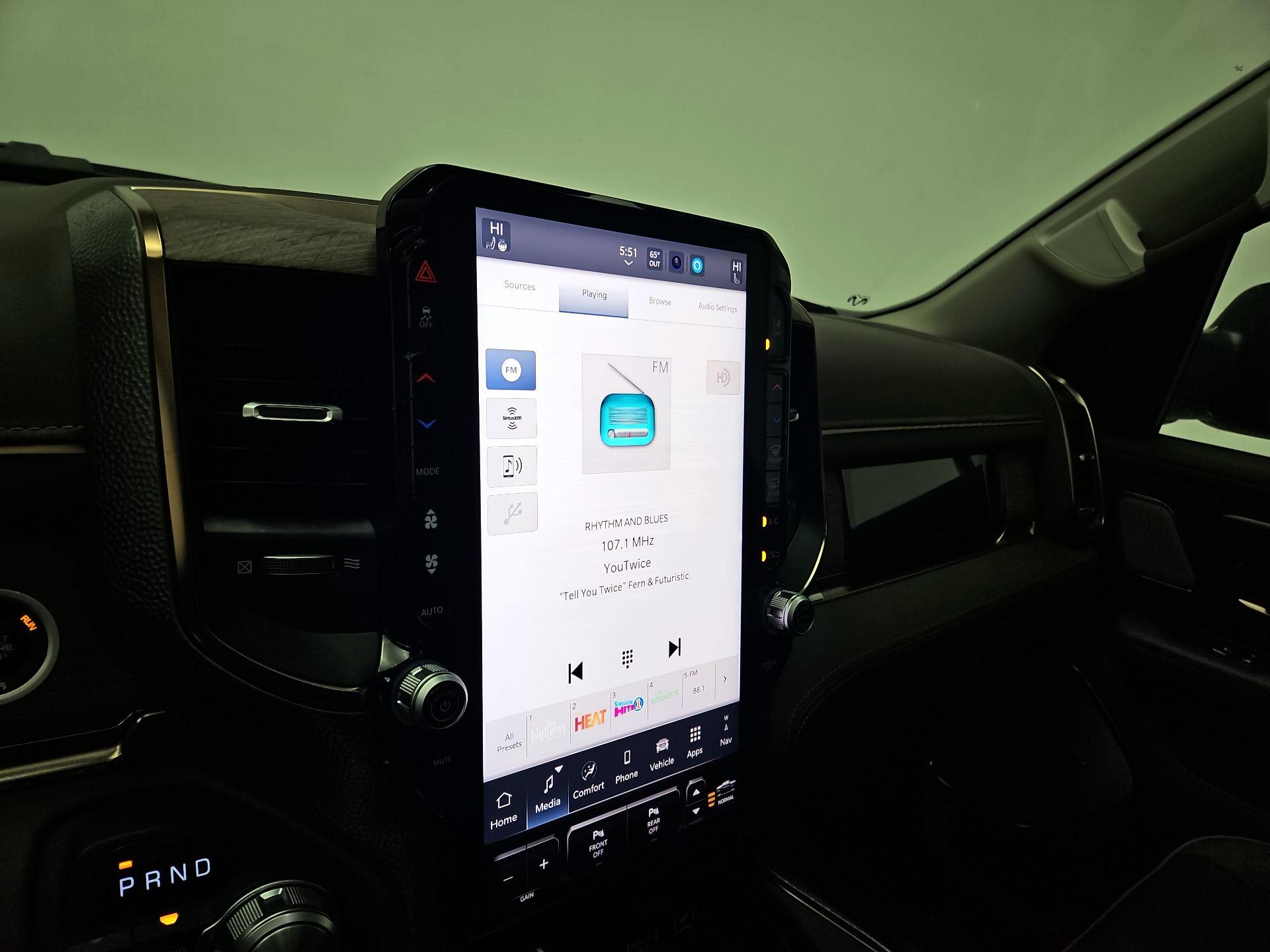 Thumbnail: 2025 RAM 1500 - 16