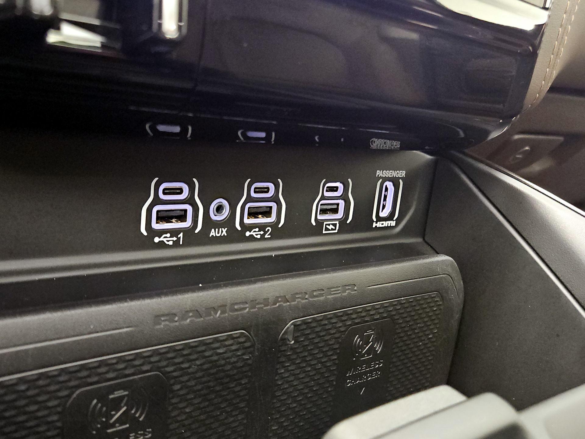 Thumbnail: 2025 RAM 1500 - 19