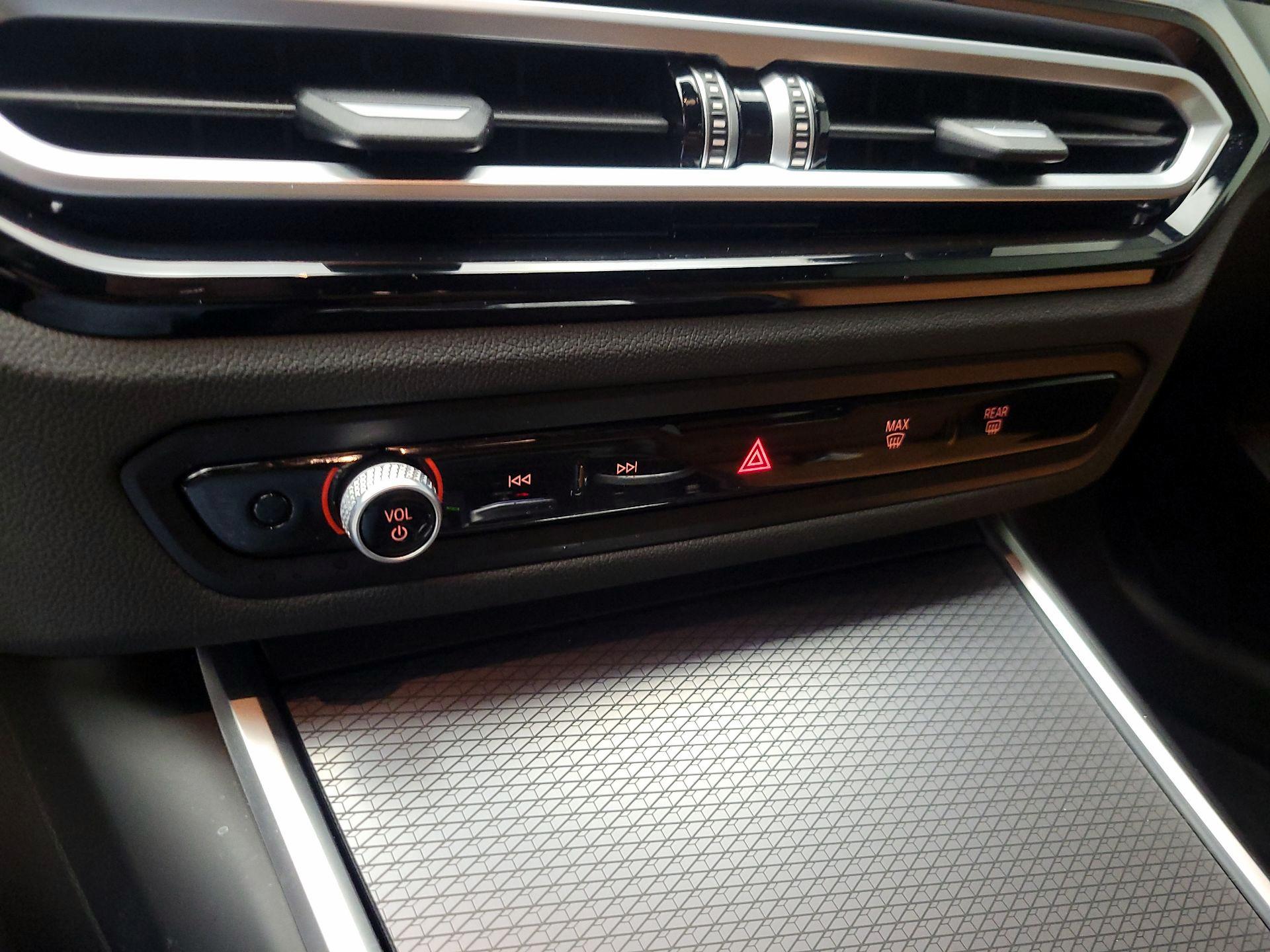 Thumbnail: 2024 BMW 2 Series - 17