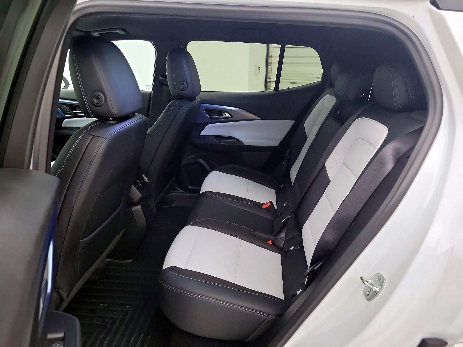 Thumbnail: 2025 Chevrolet Equinox - 20