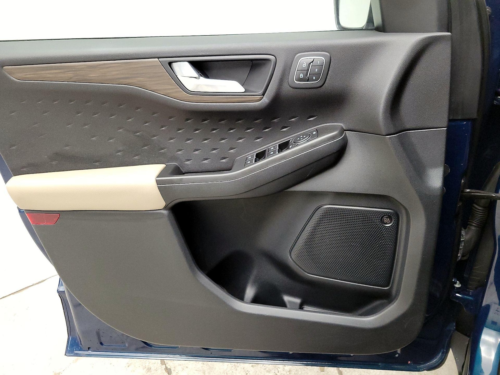 2020 Ford Escape Titanium - Photo 13