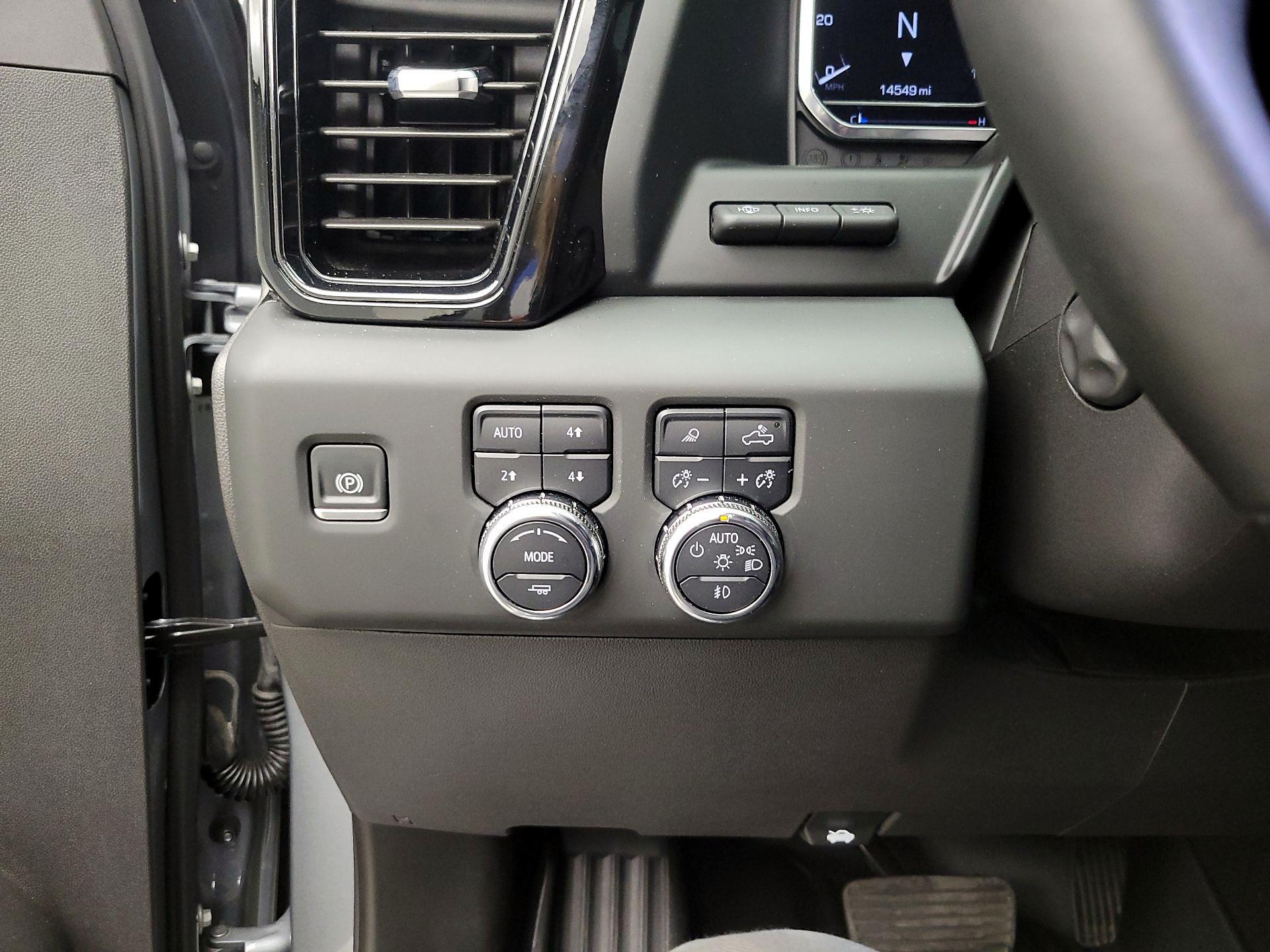 Thumbnail: 2025 GMC Sierra 1500 - 13