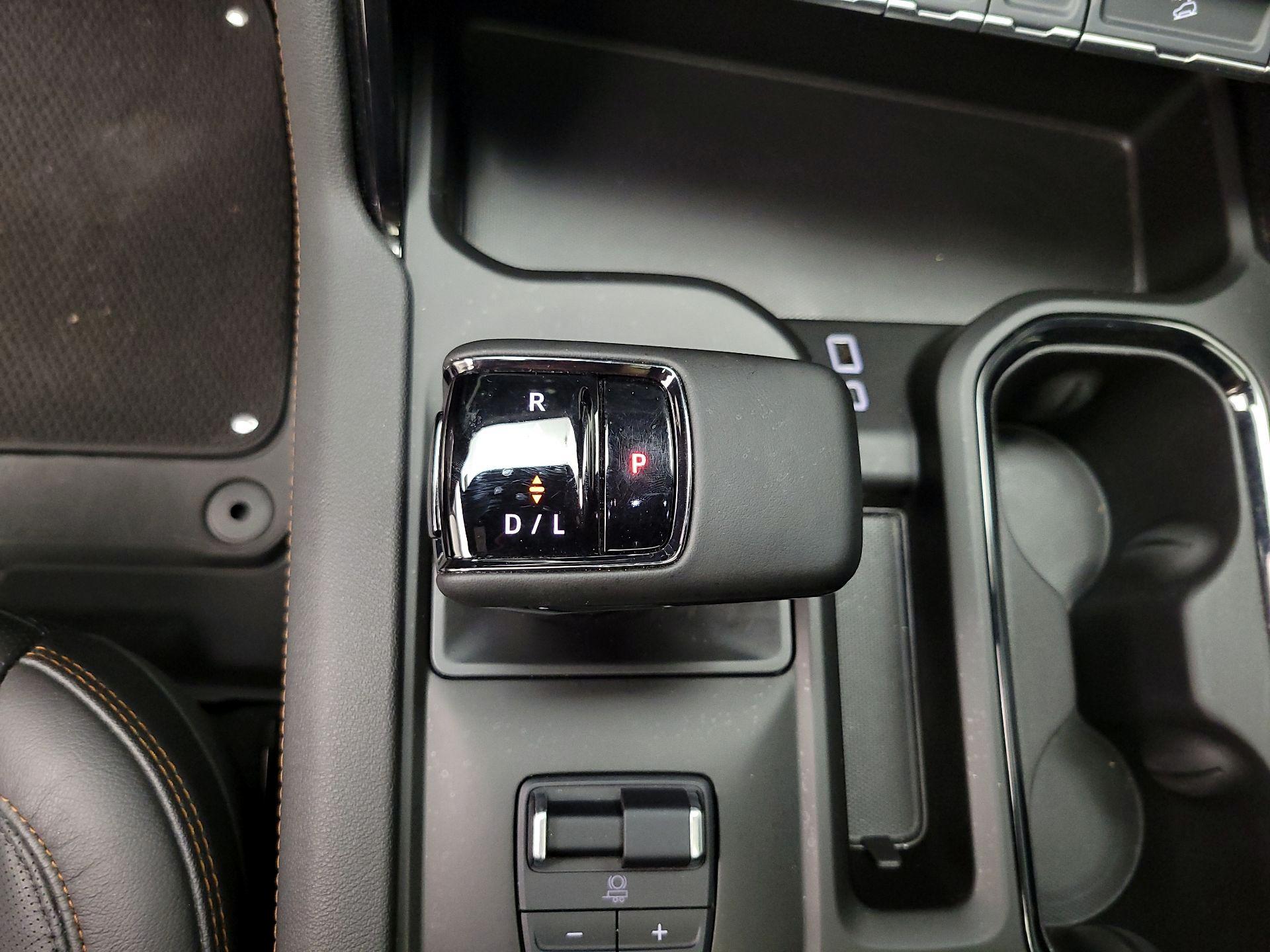 Thumbnail: 2025 GMC Sierra 1500 - 17