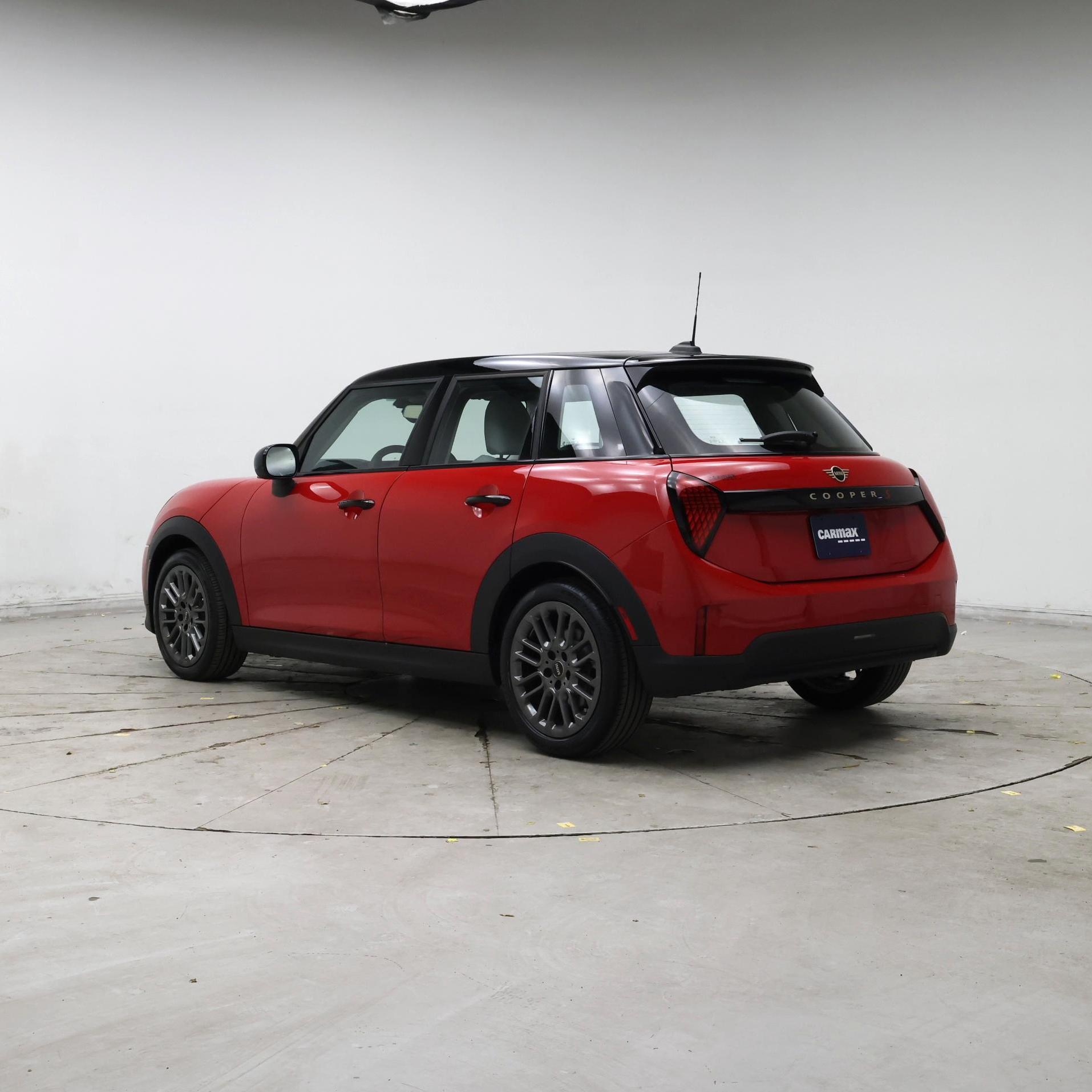 Thumbnail: 2025 MINI Cooper Hardtop - 2