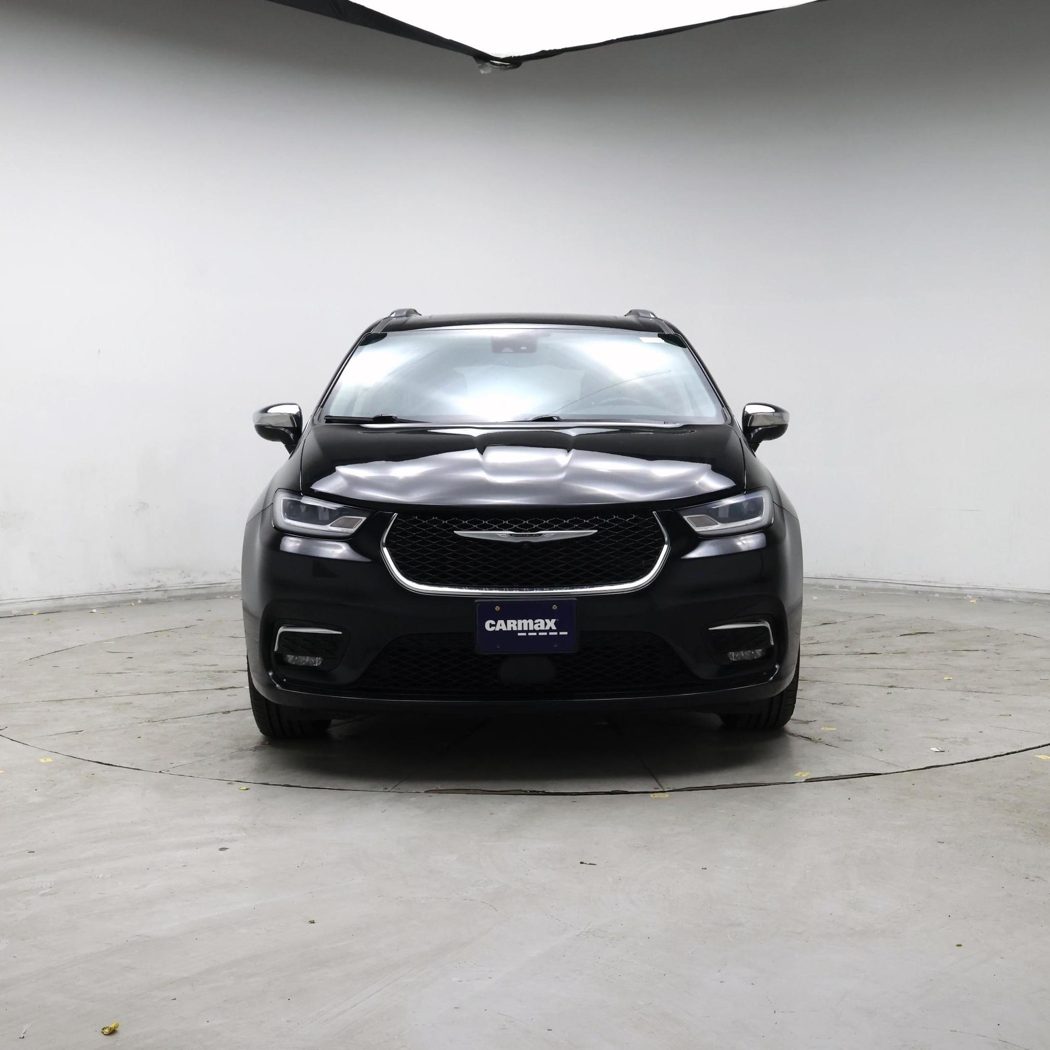 Thumbnail: 2021 Chrysler Pacifica - 5