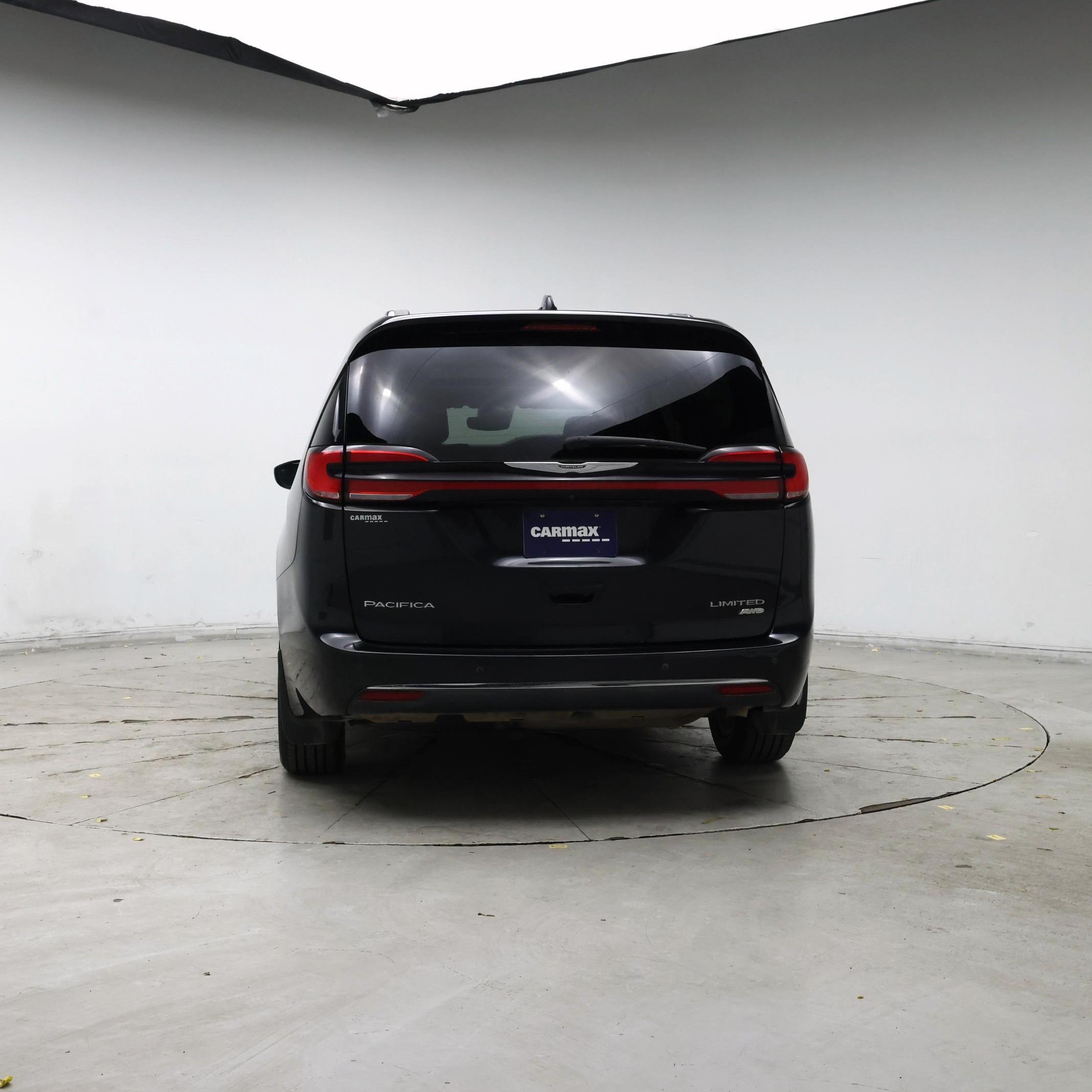 Thumbnail: 2021 Chrysler Pacifica - 6