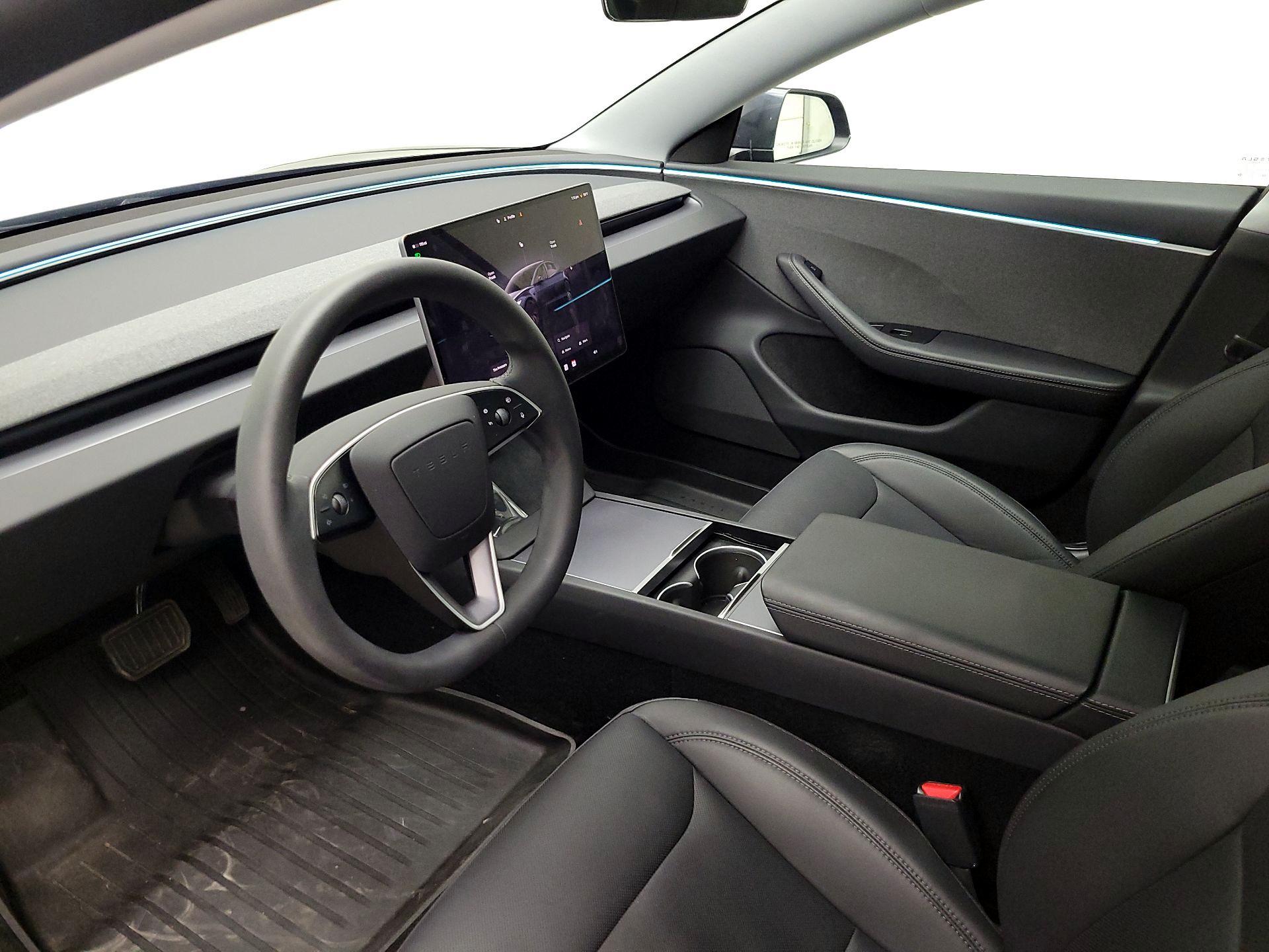 Thumbnail: 2025 Tesla Model 3 - 11