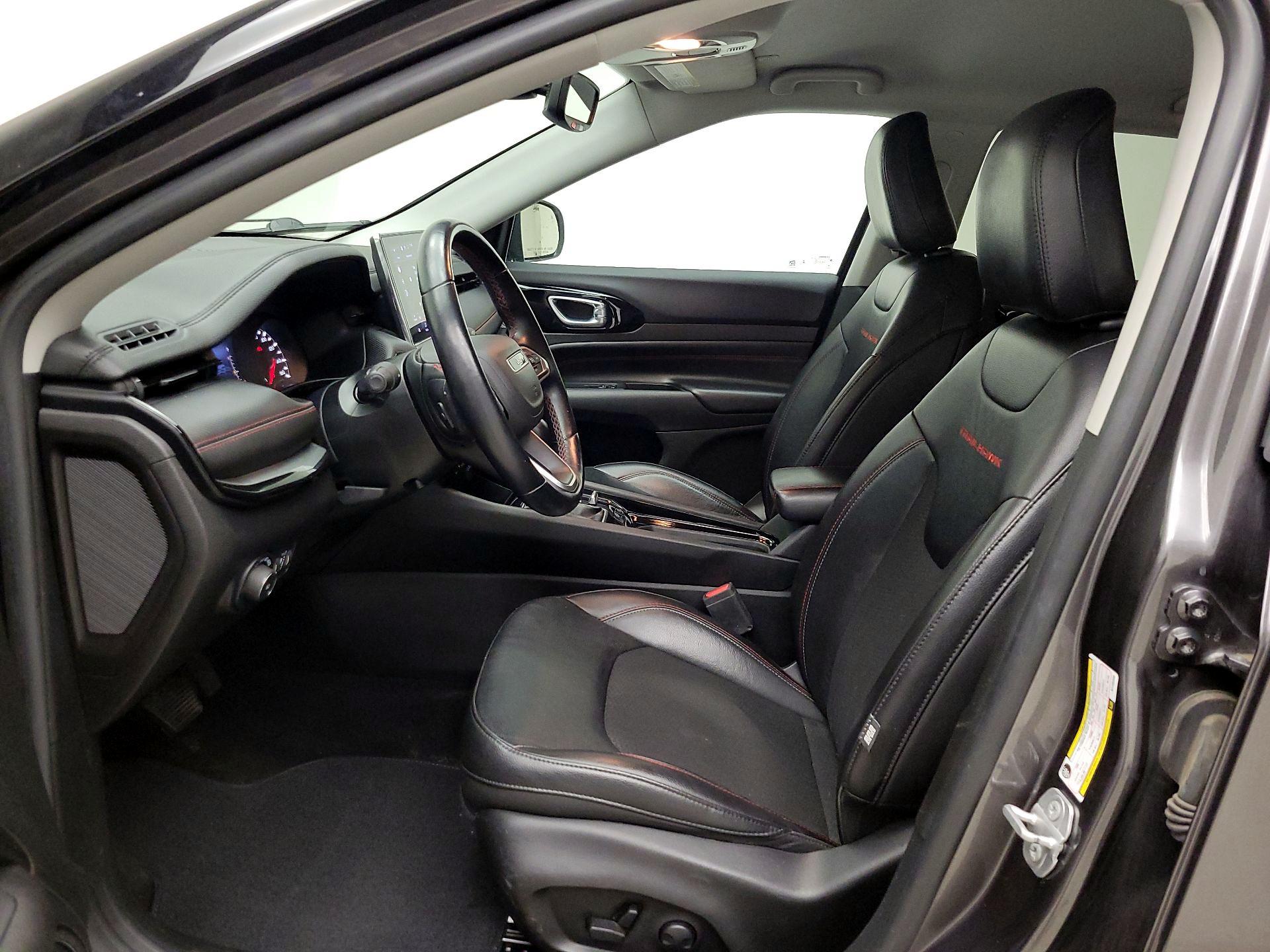 Thumbnail: 2022 Jeep Compass - 11