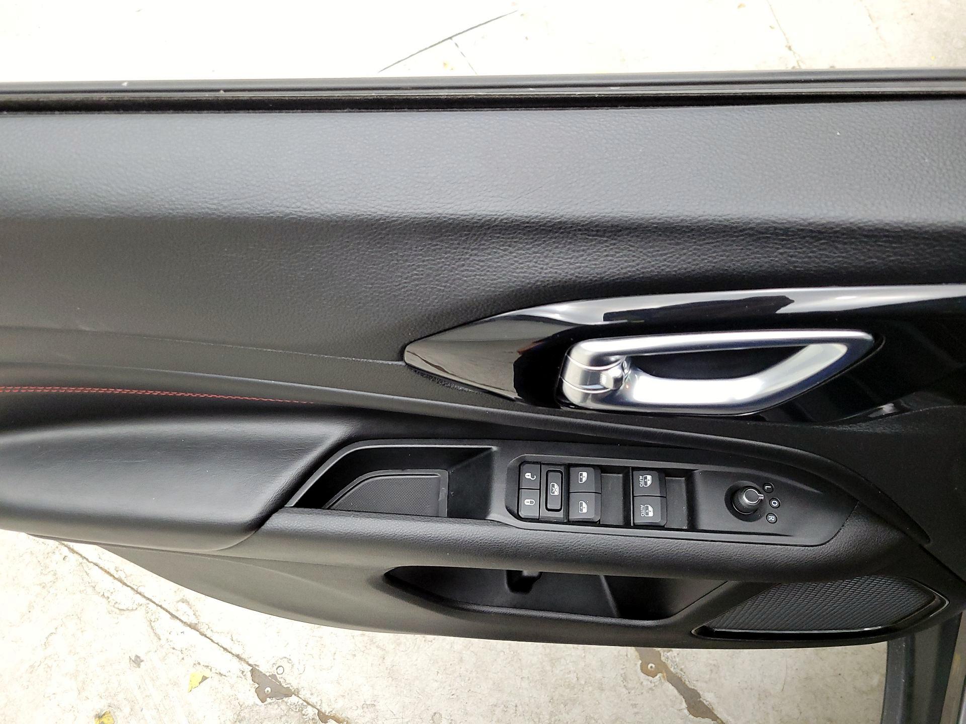 Thumbnail: 2022 Jeep Compass - 12