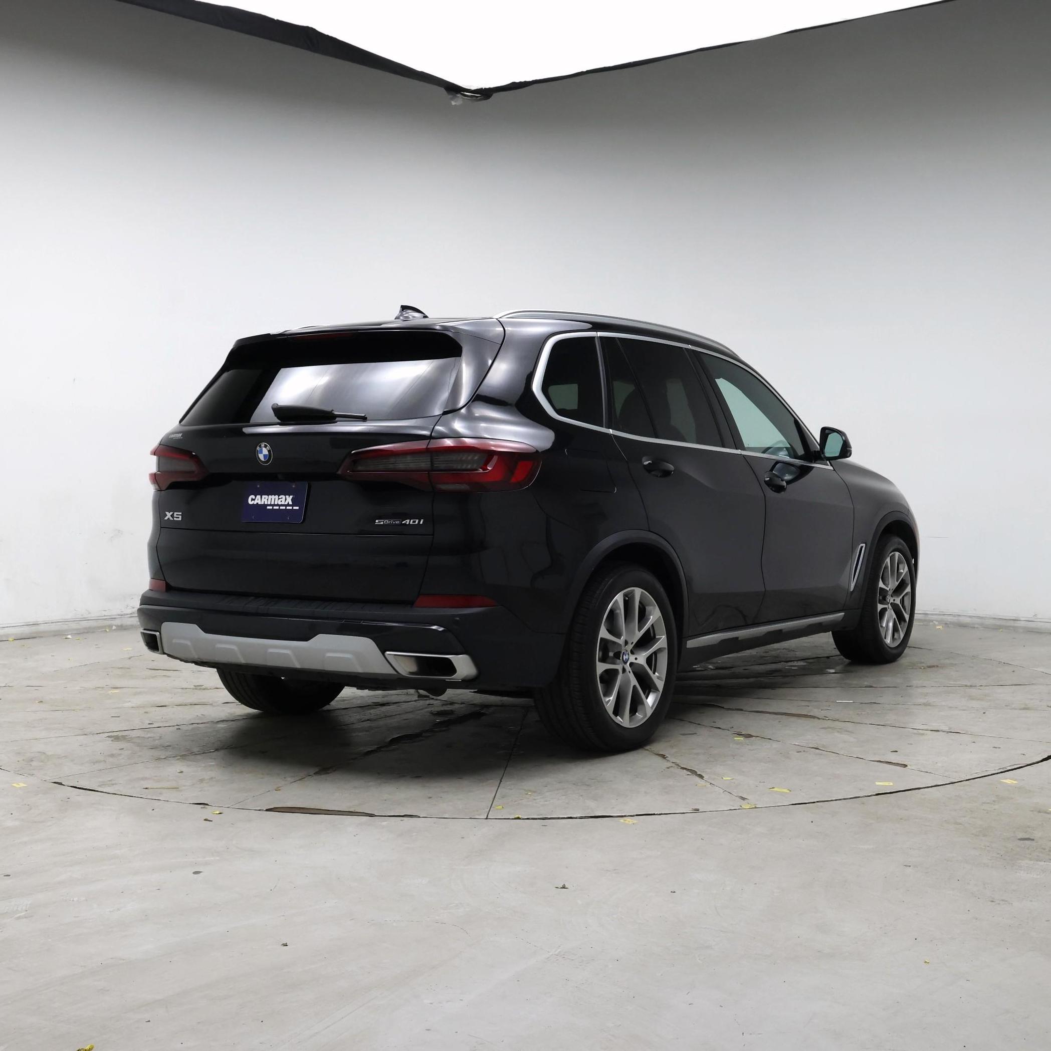 Thumbnail: 2023 BMW X5 - 8