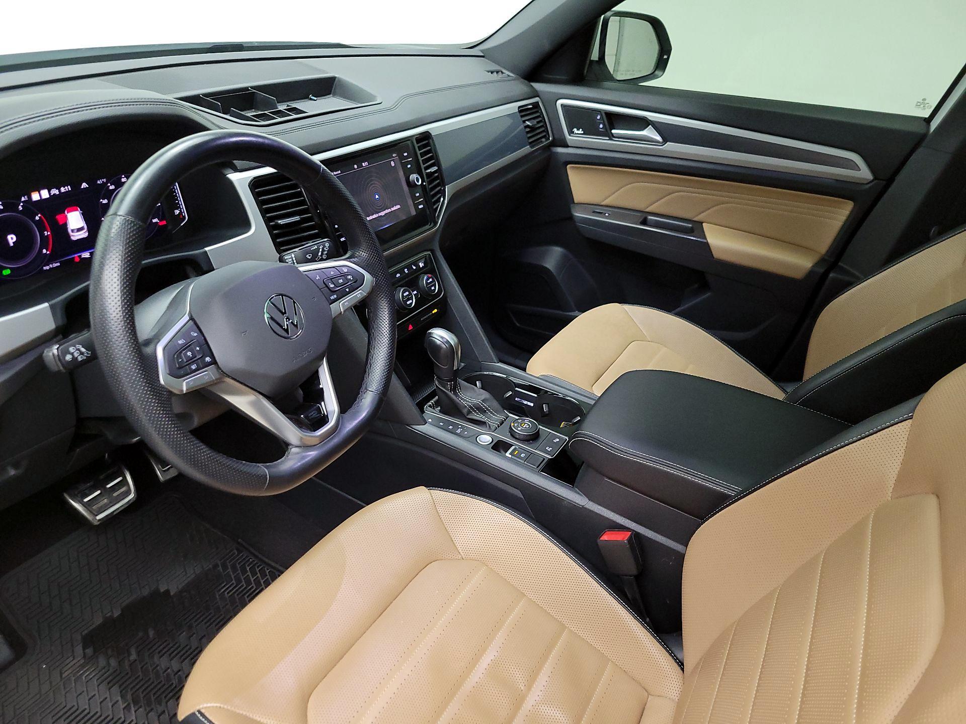 Thumbnail: 2022 Volkswagen Atlas - 11