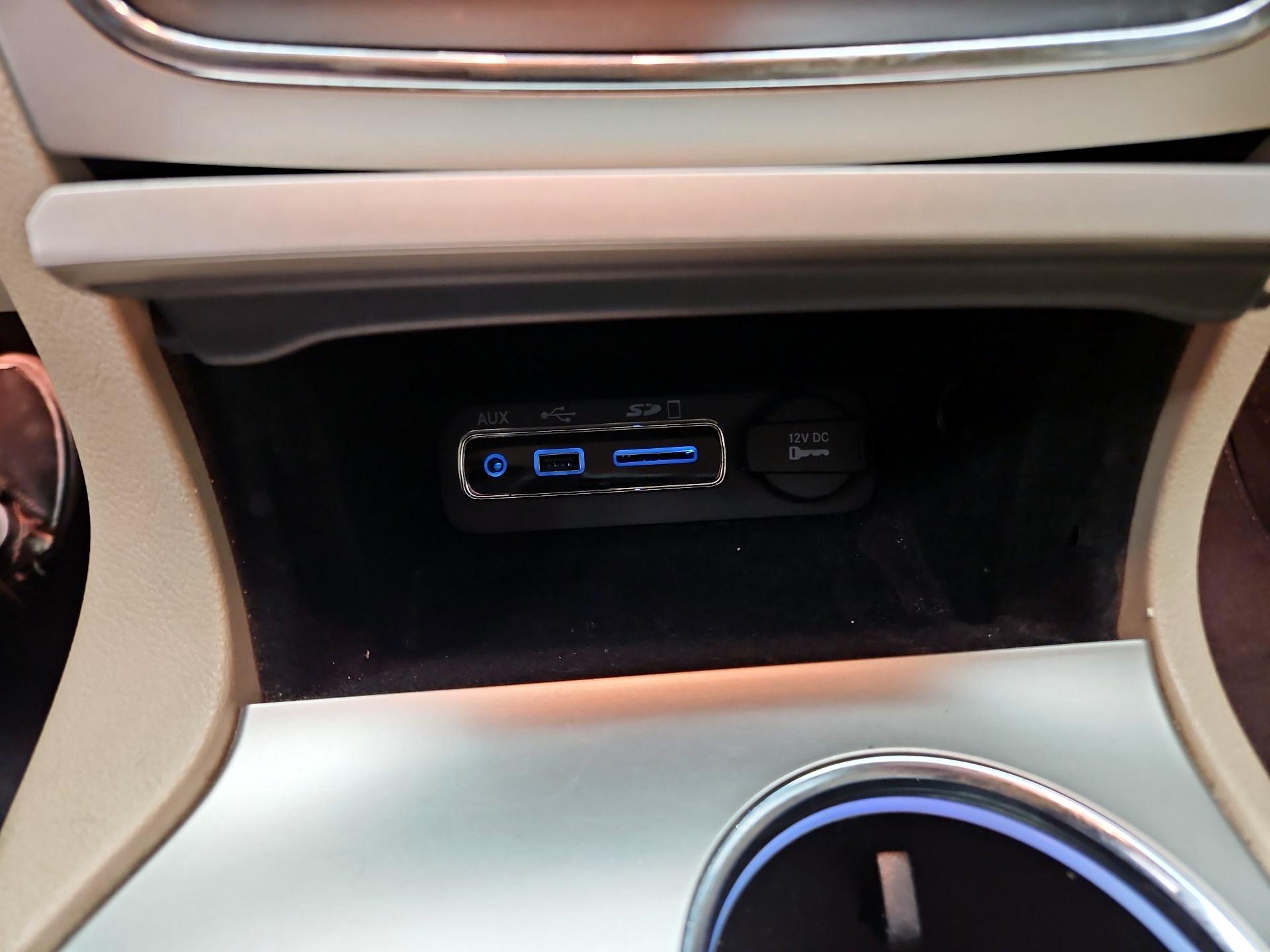 Thumbnail: 2014 Jeep Grand Cherokee - 18